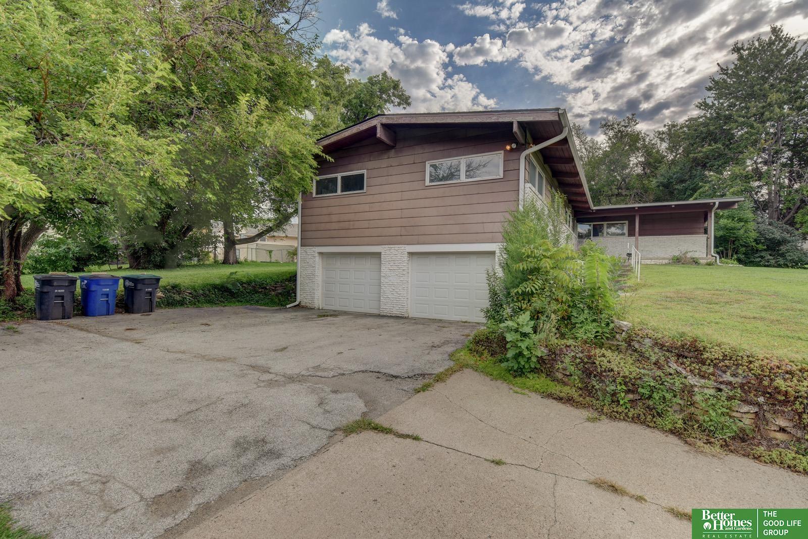 10052 Corby Street