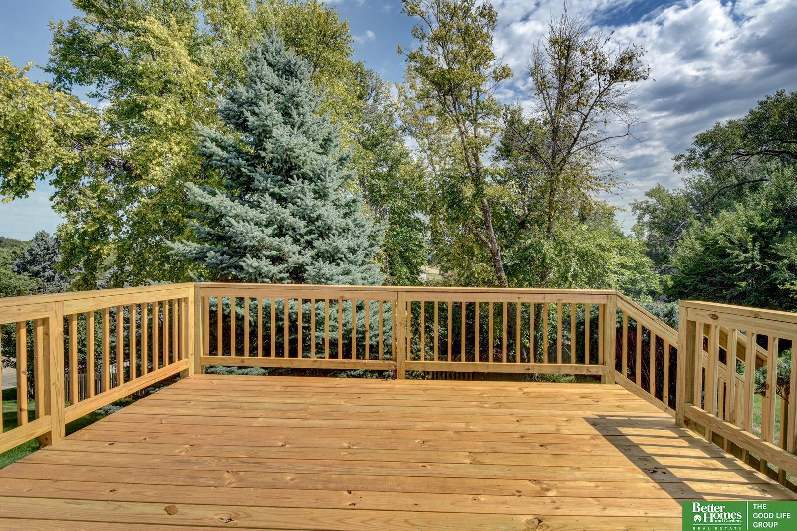 4733 N 109 Circle