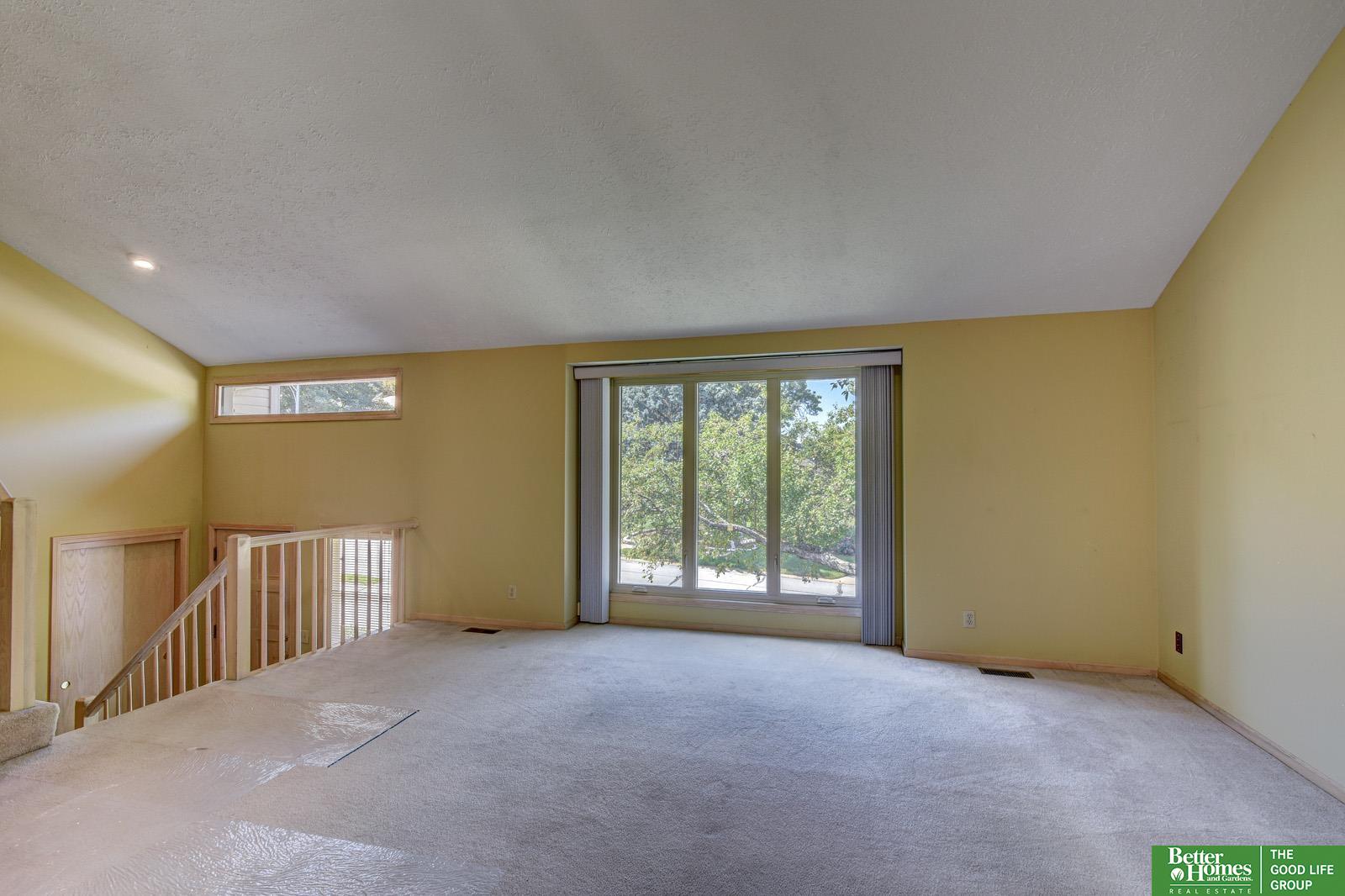 4733 N 109 Circle