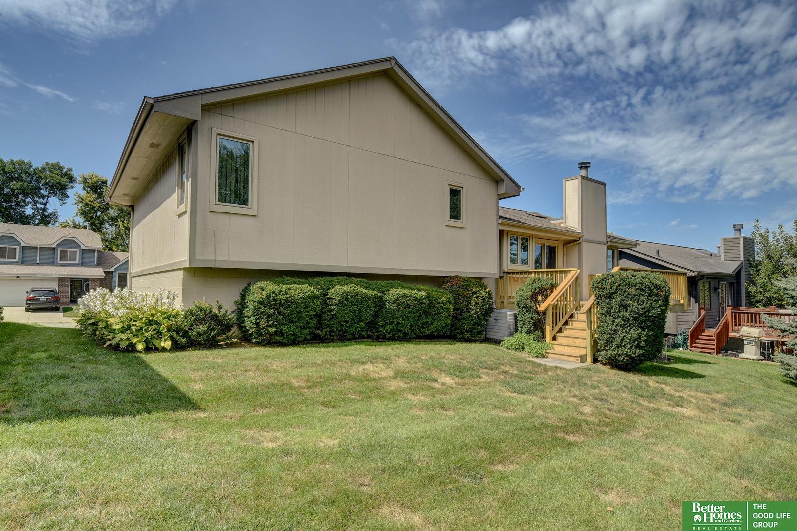 4733 N 109 Circle