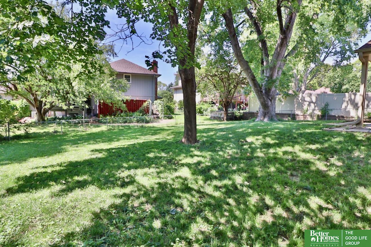 1854 S 138Th Street