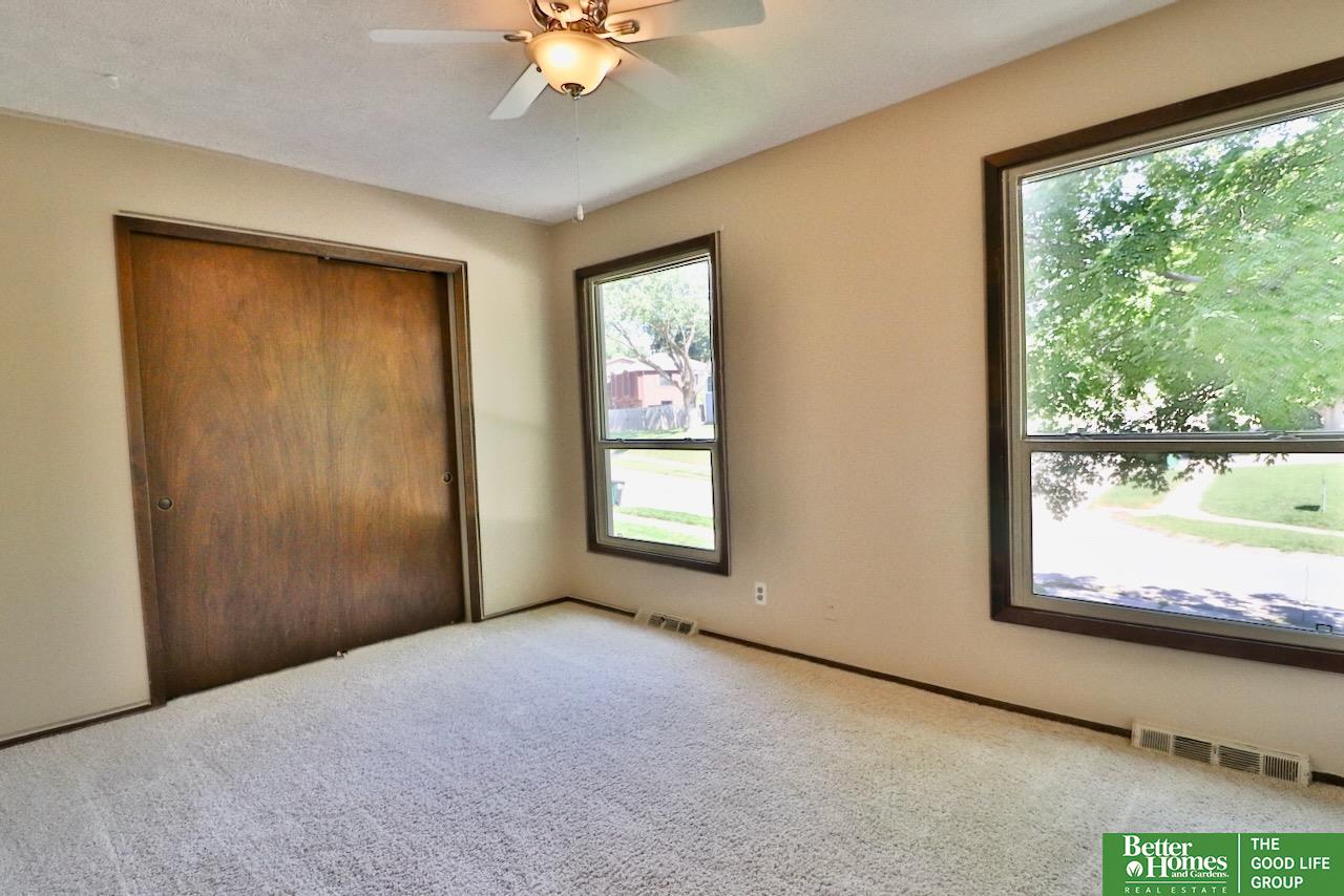 1854 S 138Th Street