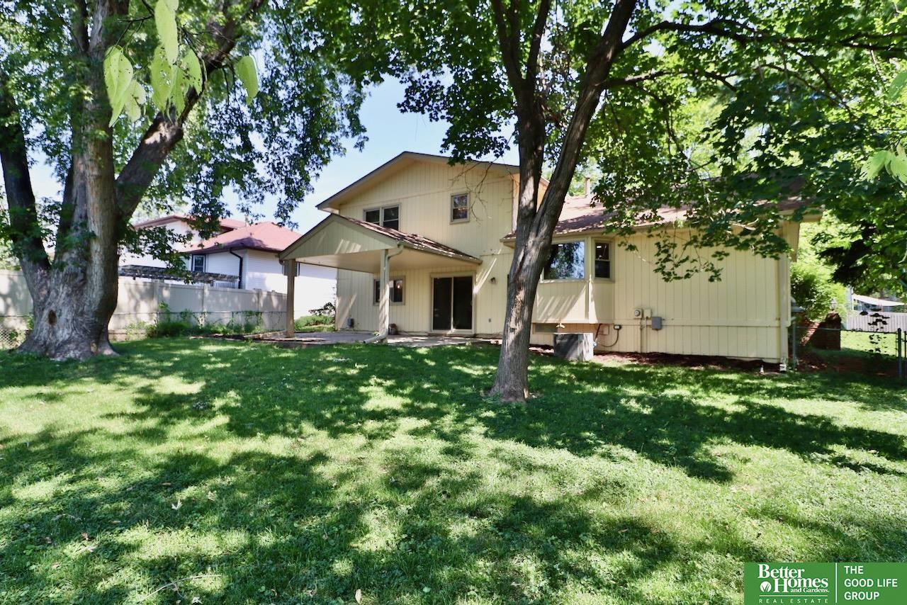 1854 S 138Th Street