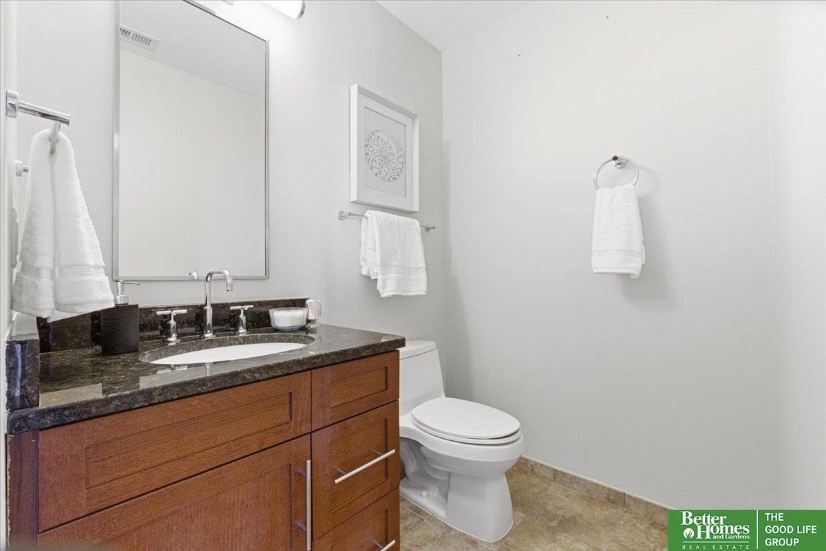 3200 Farnam Court # 3707
