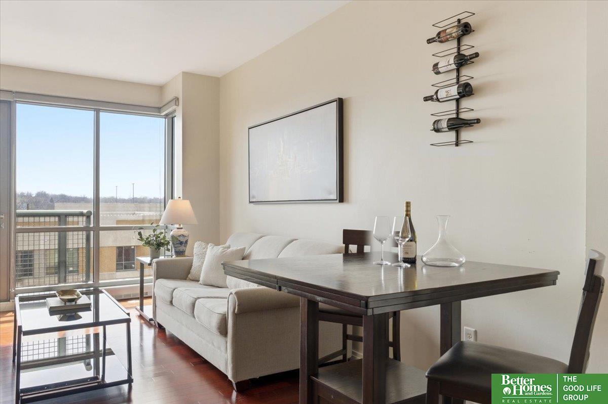 3200 Farnam Court # 3707