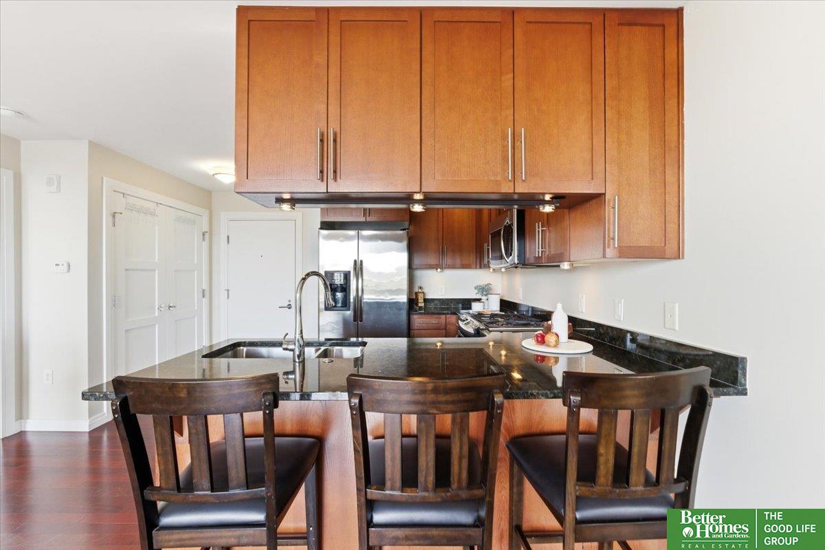 3200 Farnam Court # 3707