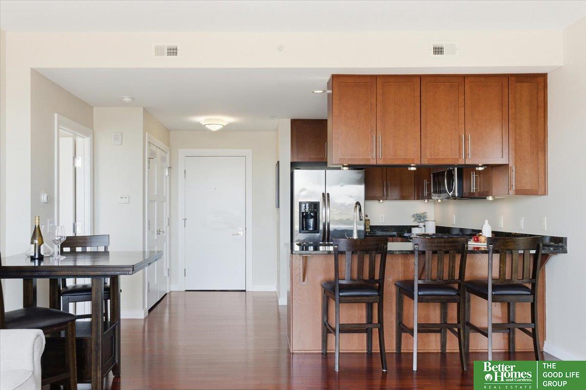 3200 Farnam Court # 3707