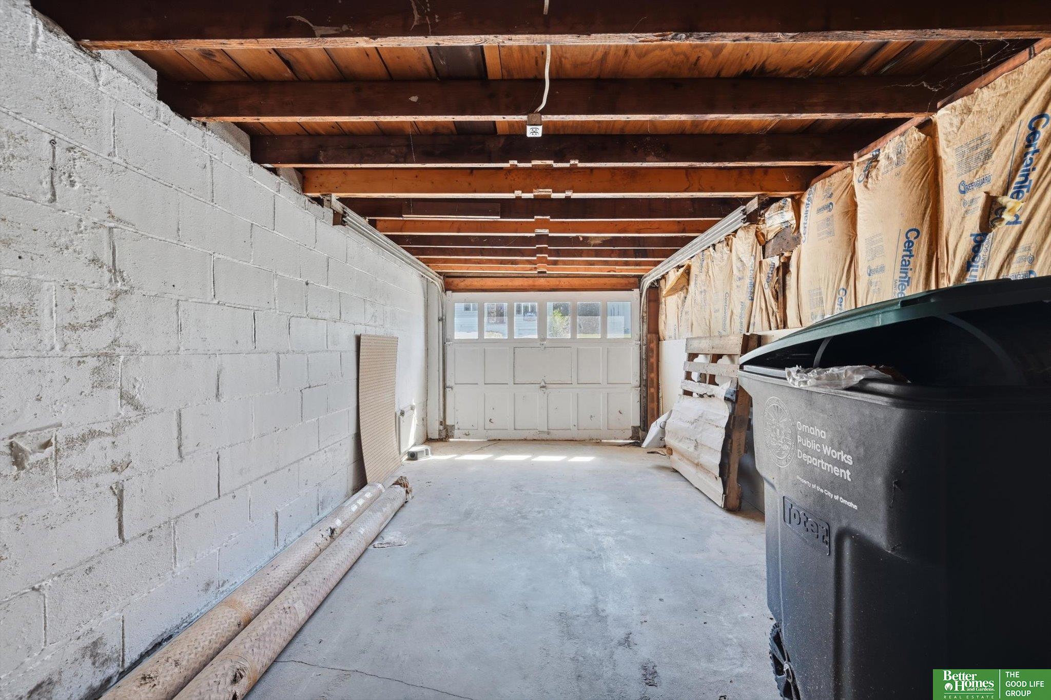 6524 Emmet Street