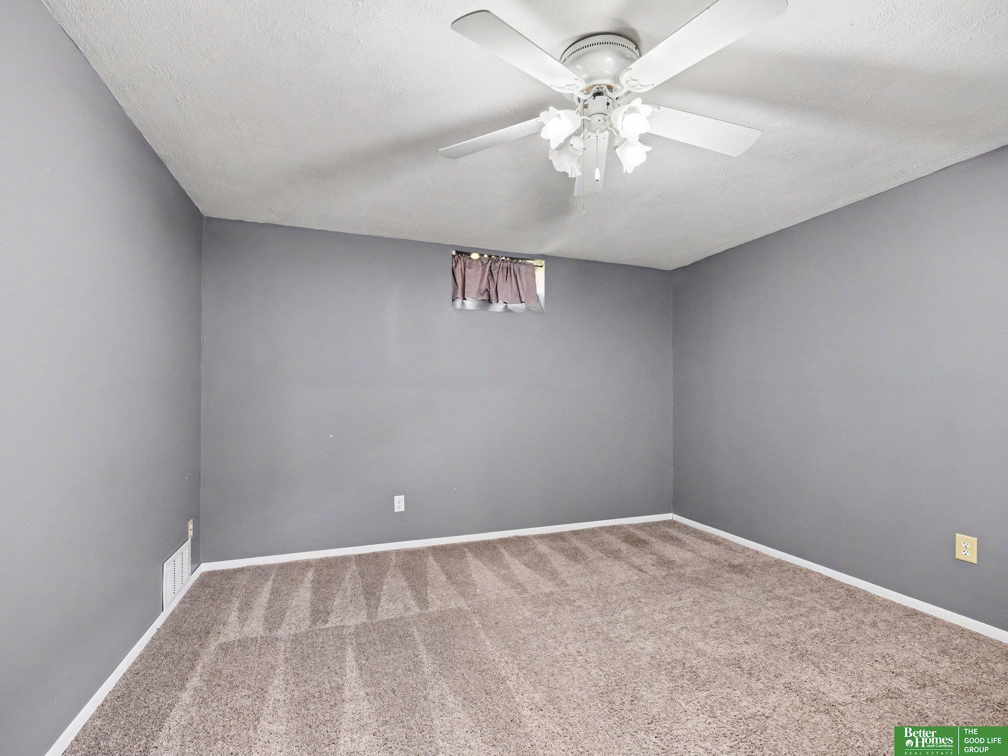 5556 Walnut Street