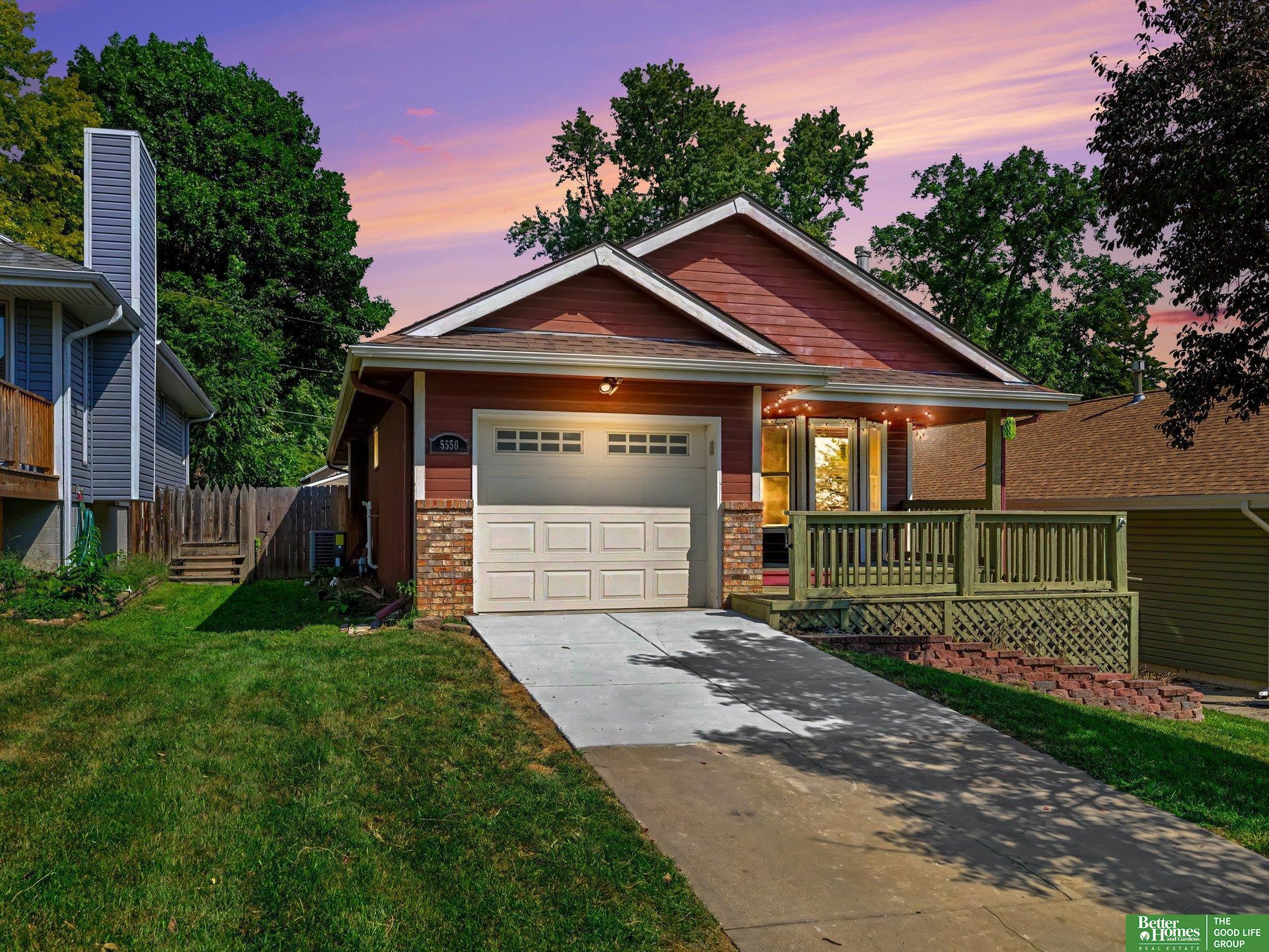 5556 Walnut Street