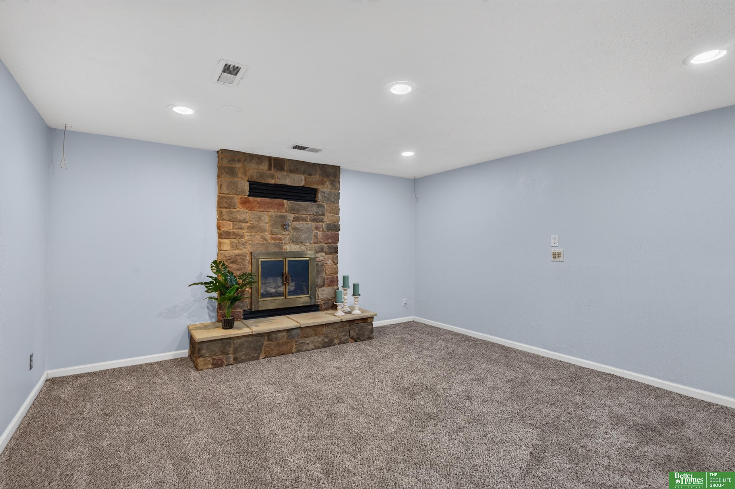 12916 Patrick Circle