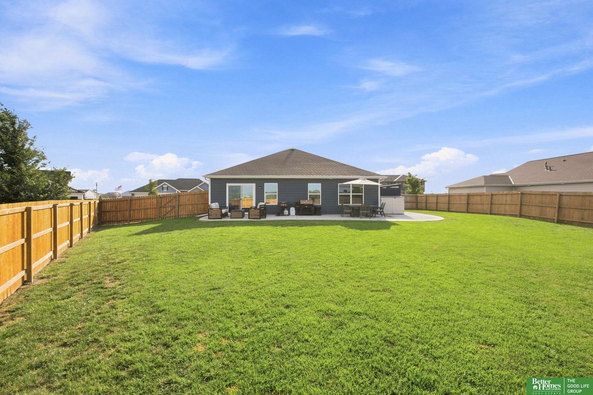 1933 N Kara Way