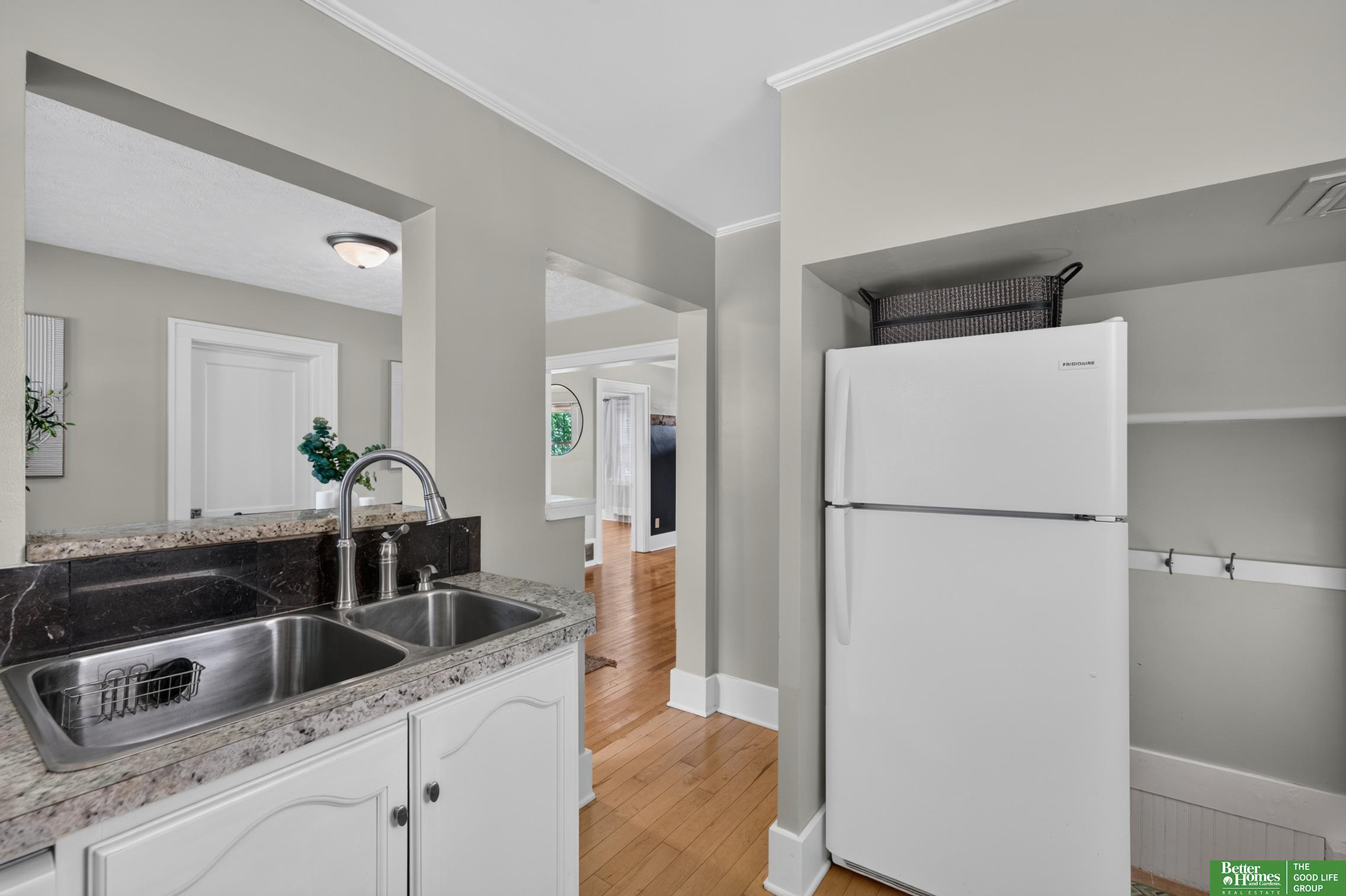 409 S 49th Street