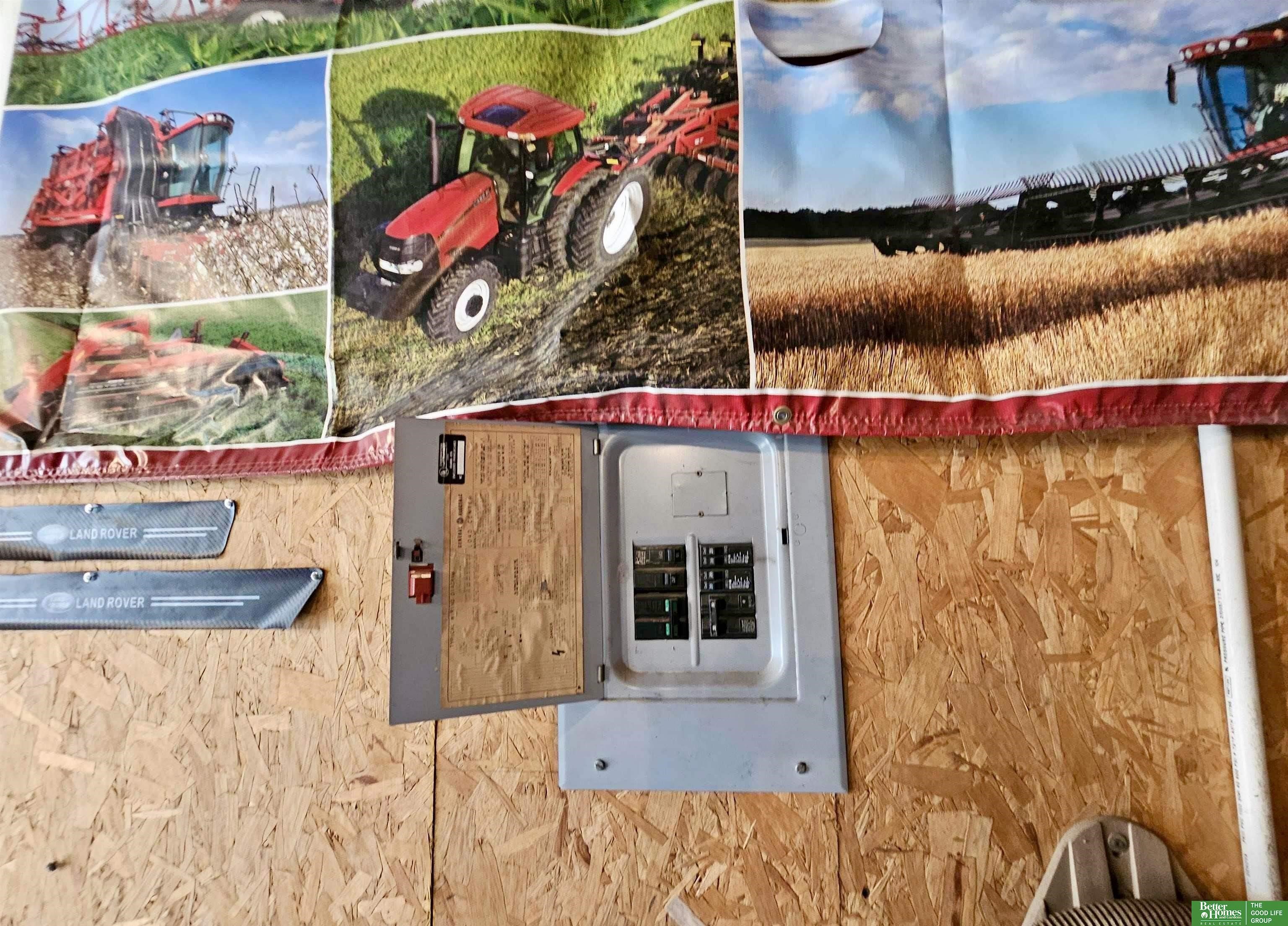 557 W 7th Street