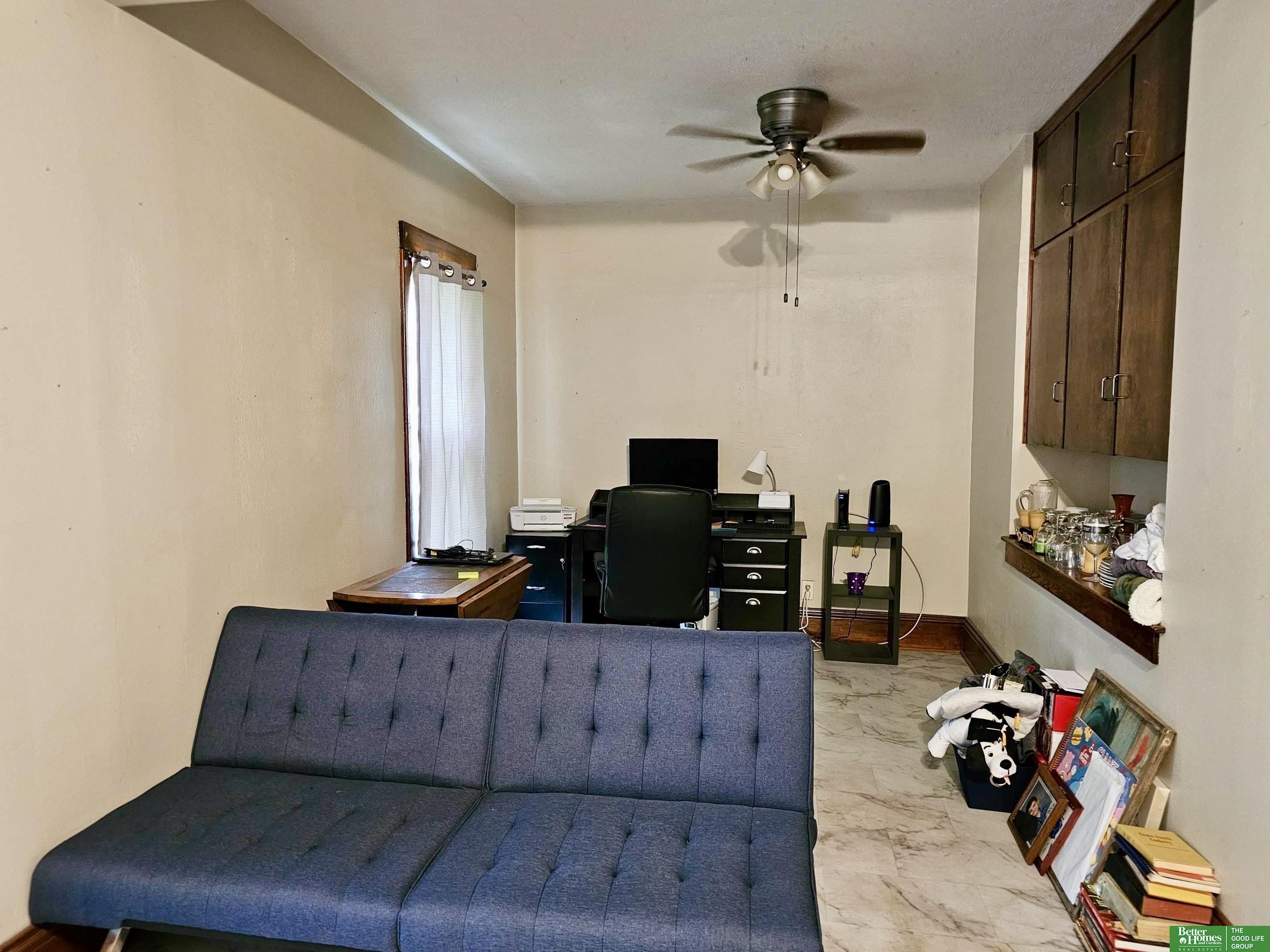 557 W 7th Street