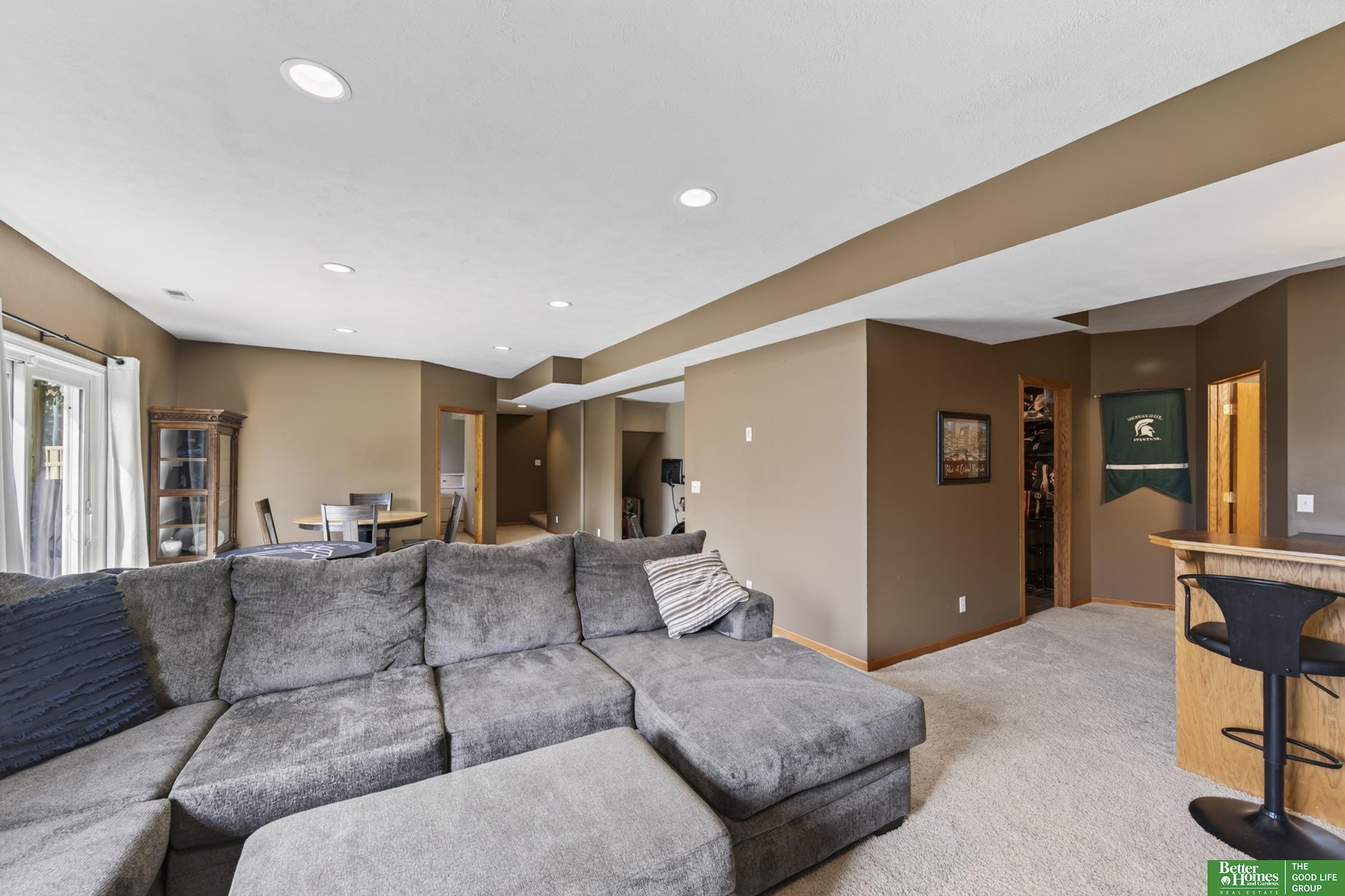 21213 Flagstone Drive
