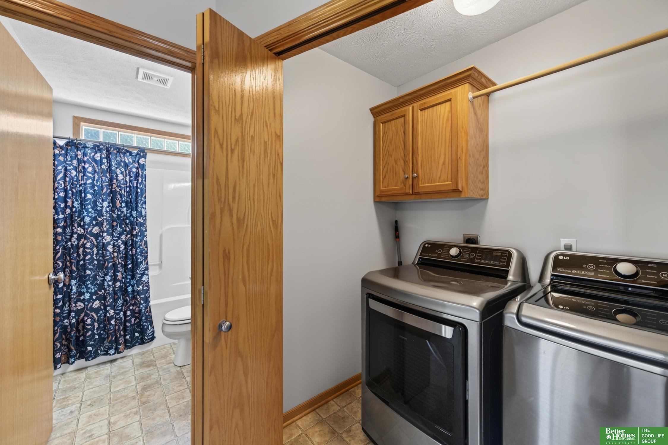 21213 Flagstone Drive