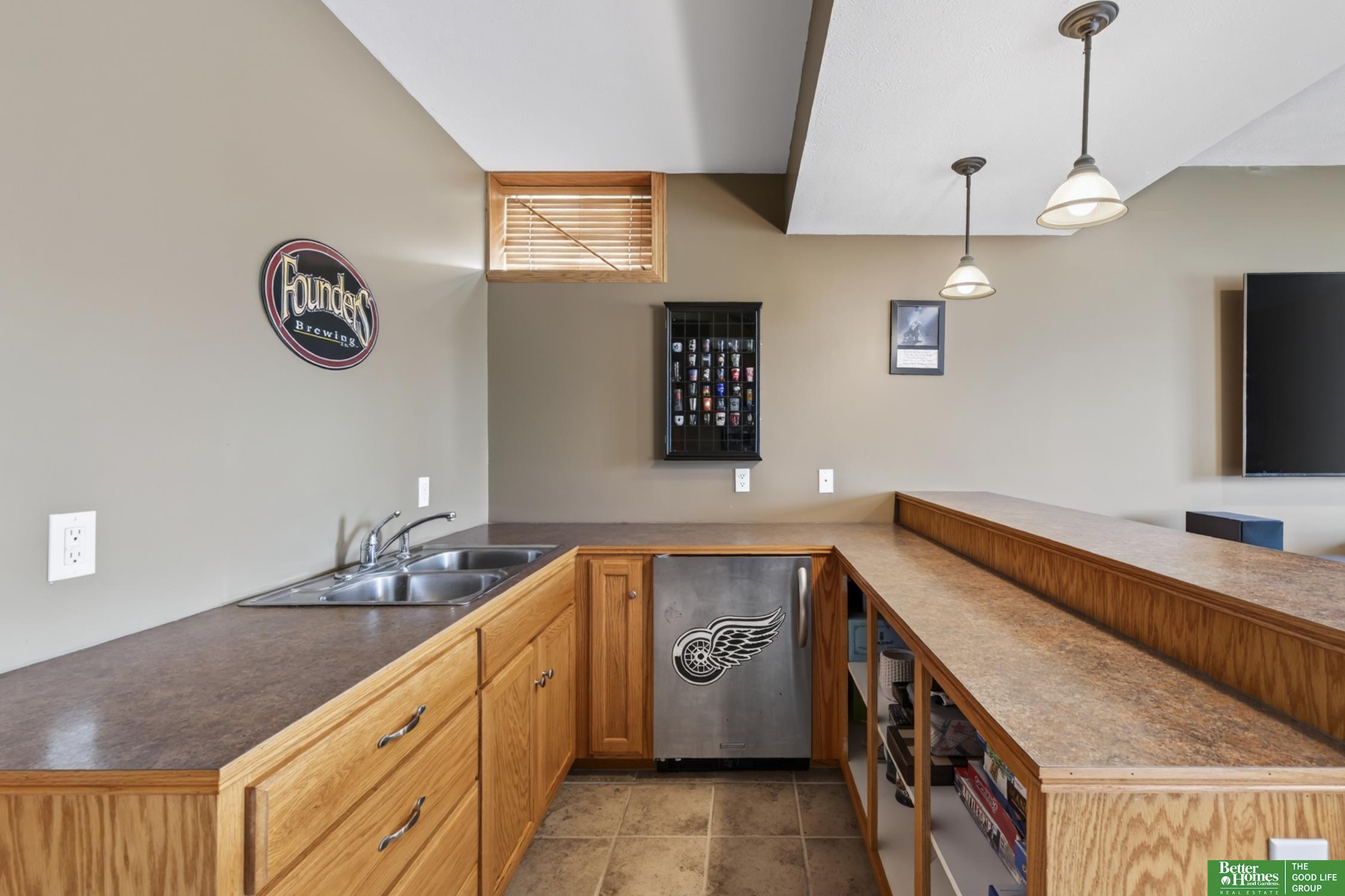 21213 Flagstone Drive