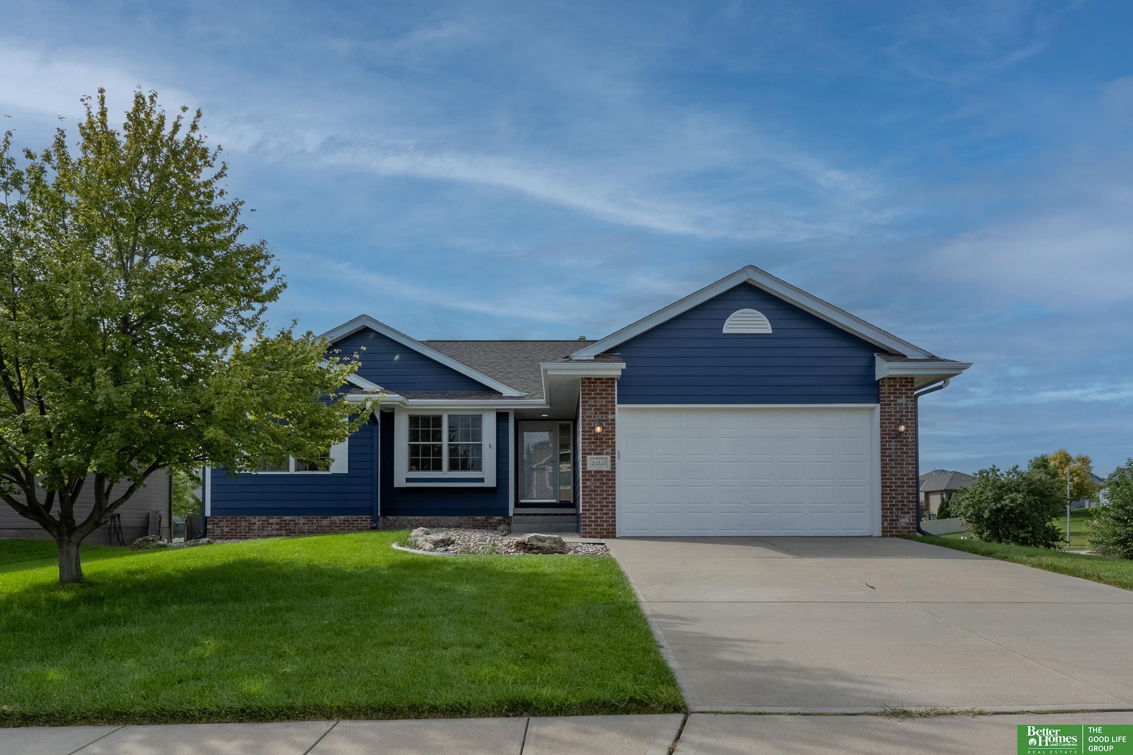21213 Flagstone Drive