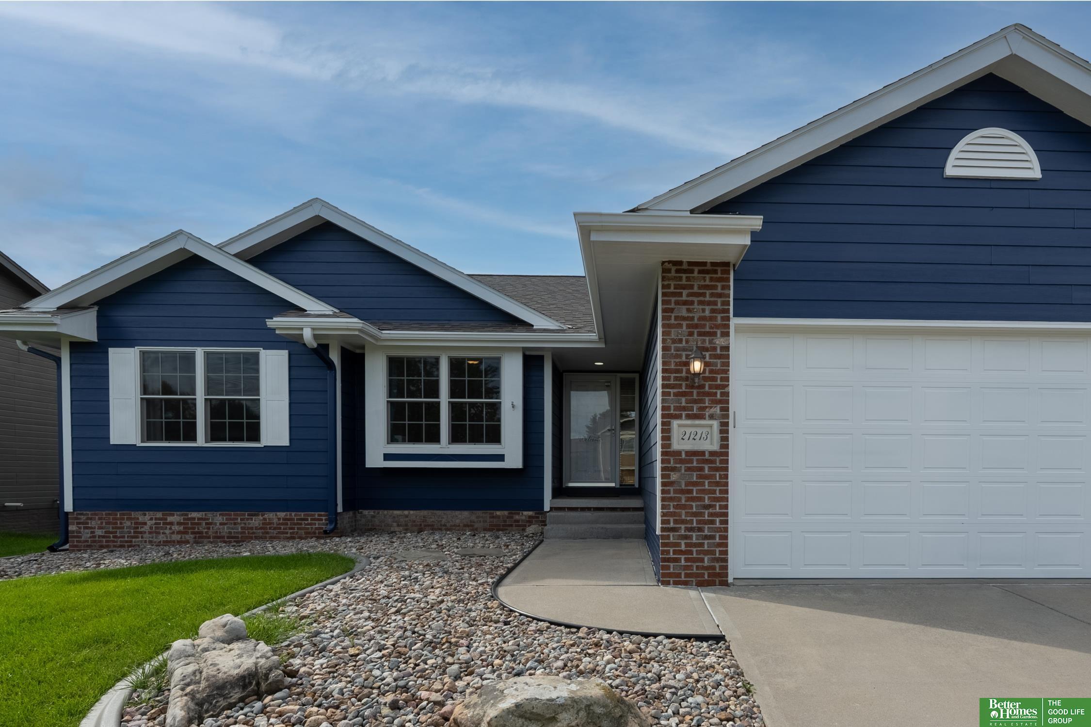 21213 Flagstone Drive