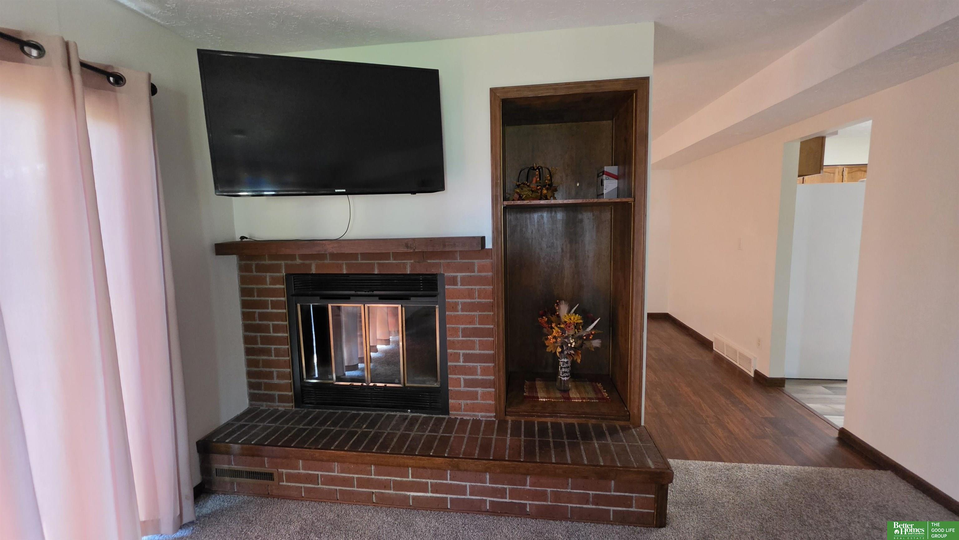 841 S Country Club Drive
