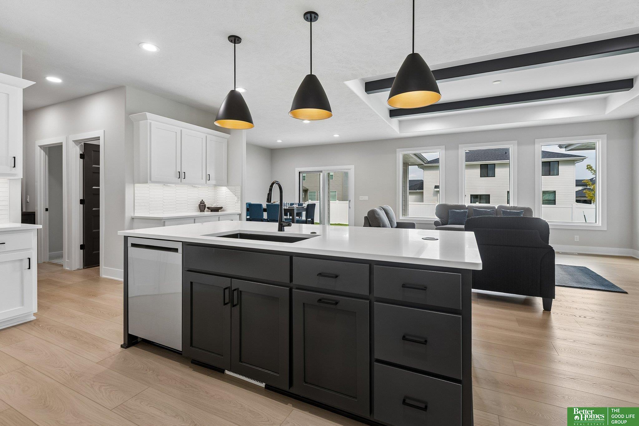 12358 Lake Vista Drive