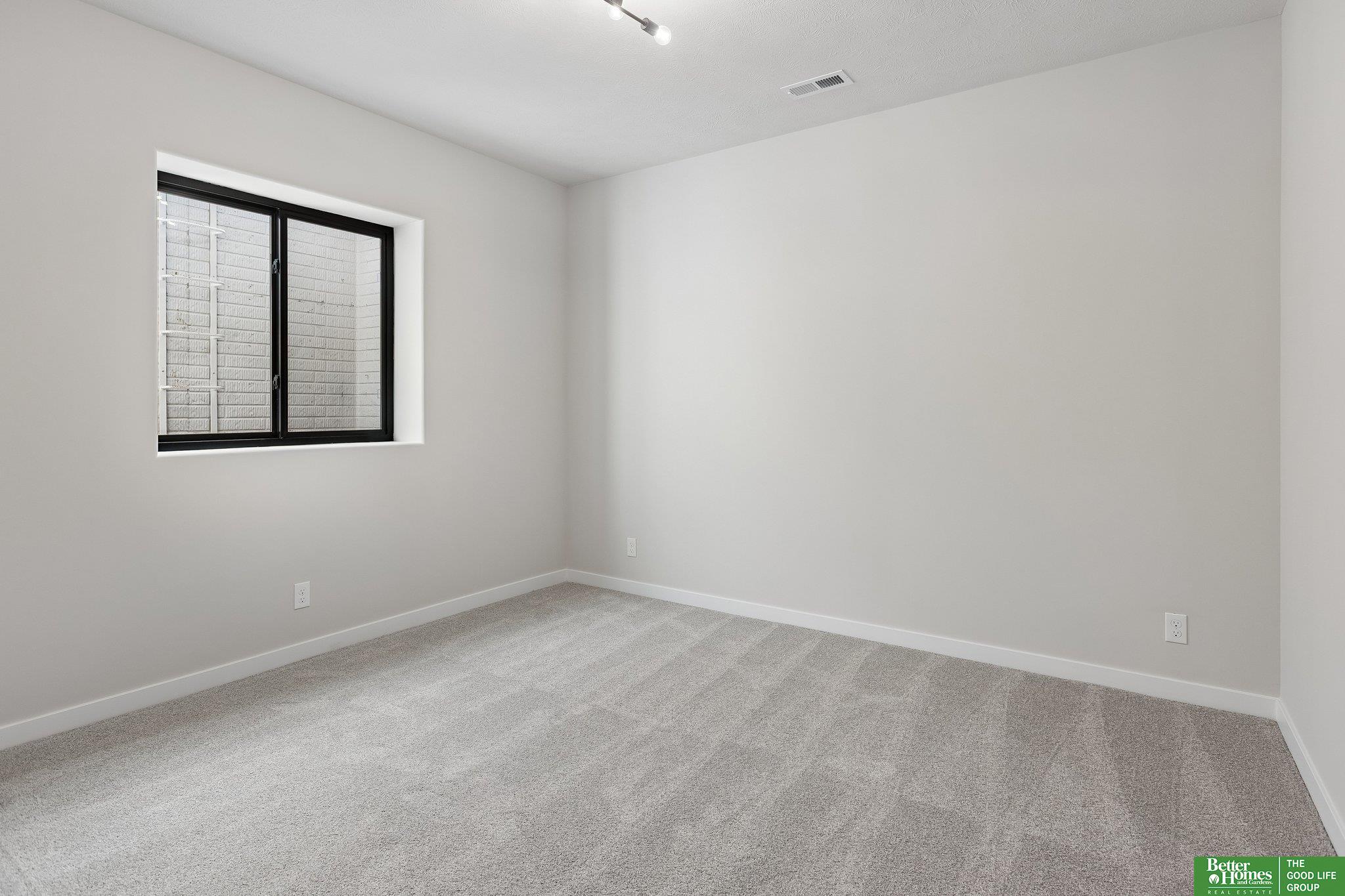 12358 Lake Vista Drive