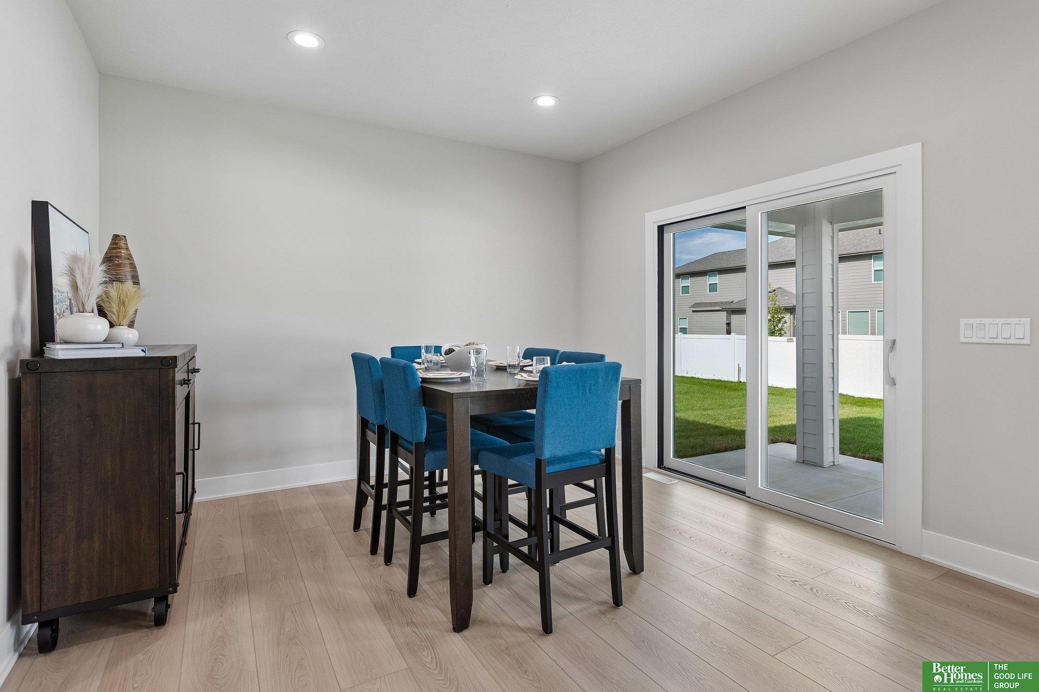12358 Lake Vista Drive