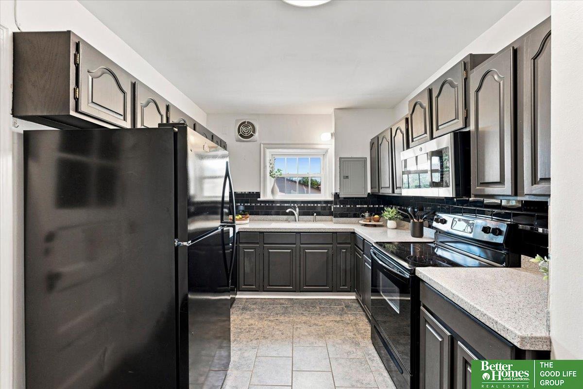 131 S 39 Street # 17