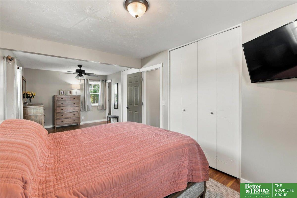 11505 Oak Circle