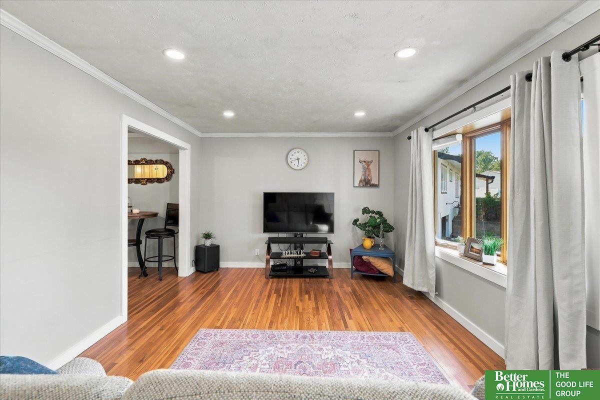 11505 Oak Circle