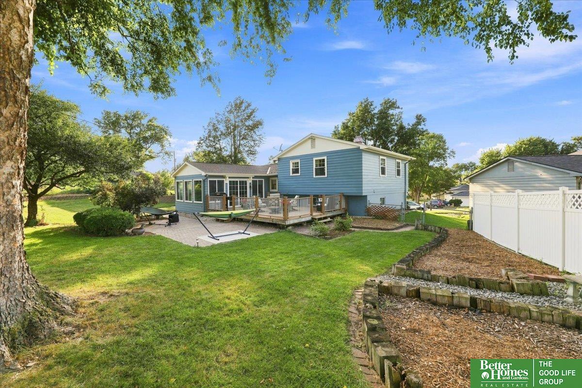 11505 Oak Circle