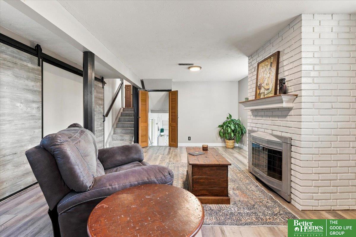 11505 Oak Circle