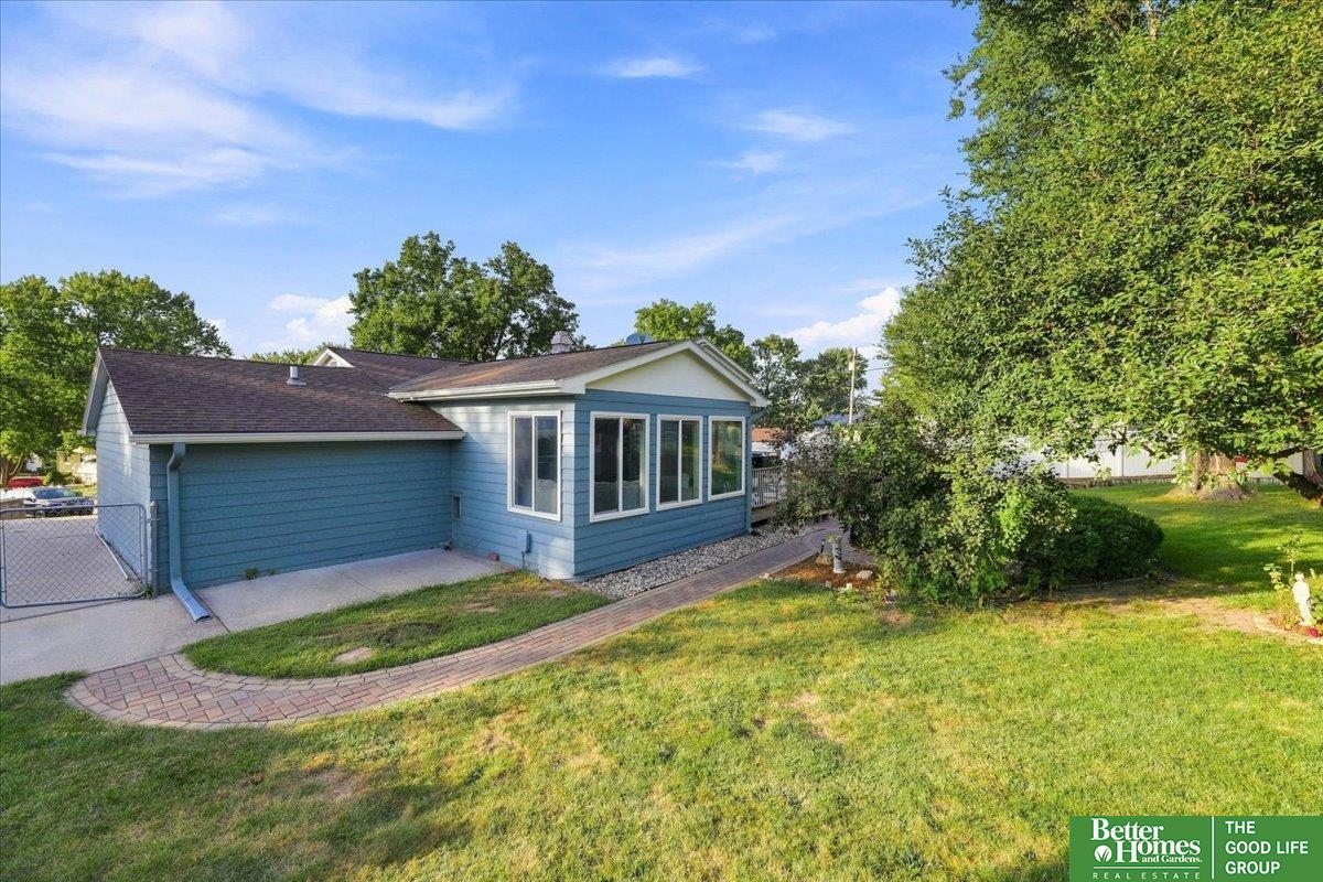 11505 Oak Circle