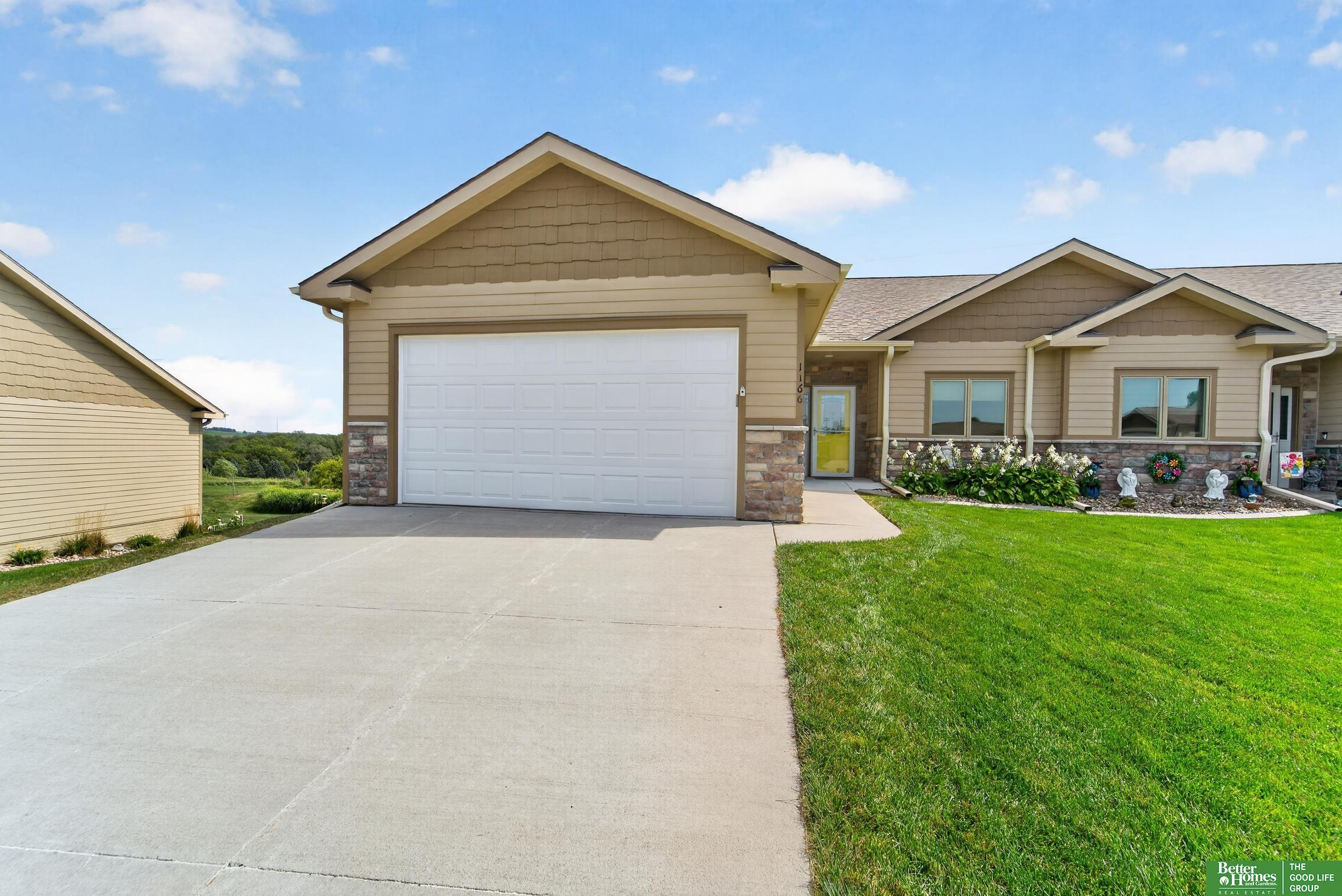 1166 Prairie Hill Circle