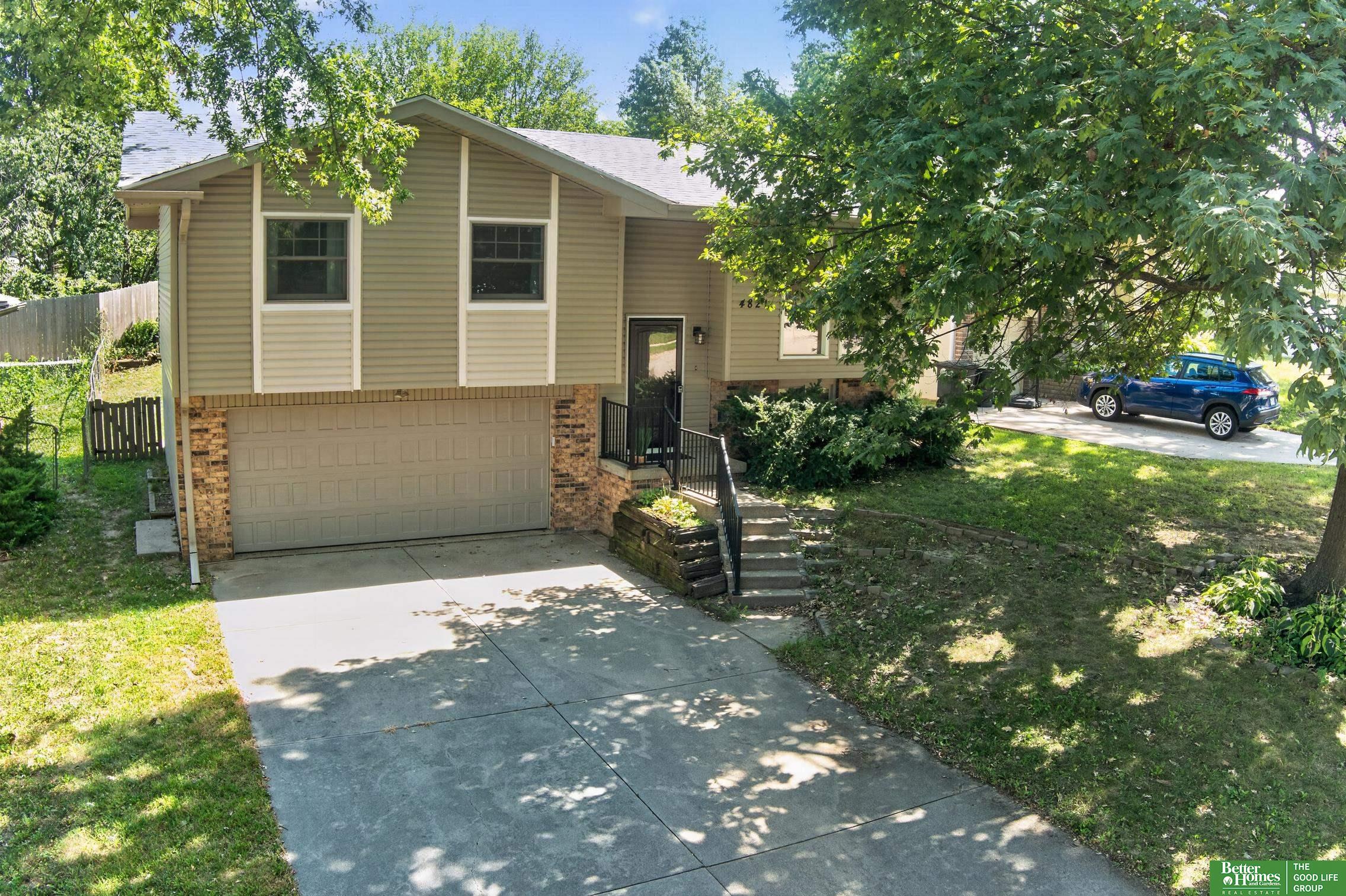 4821 N 130 Circle