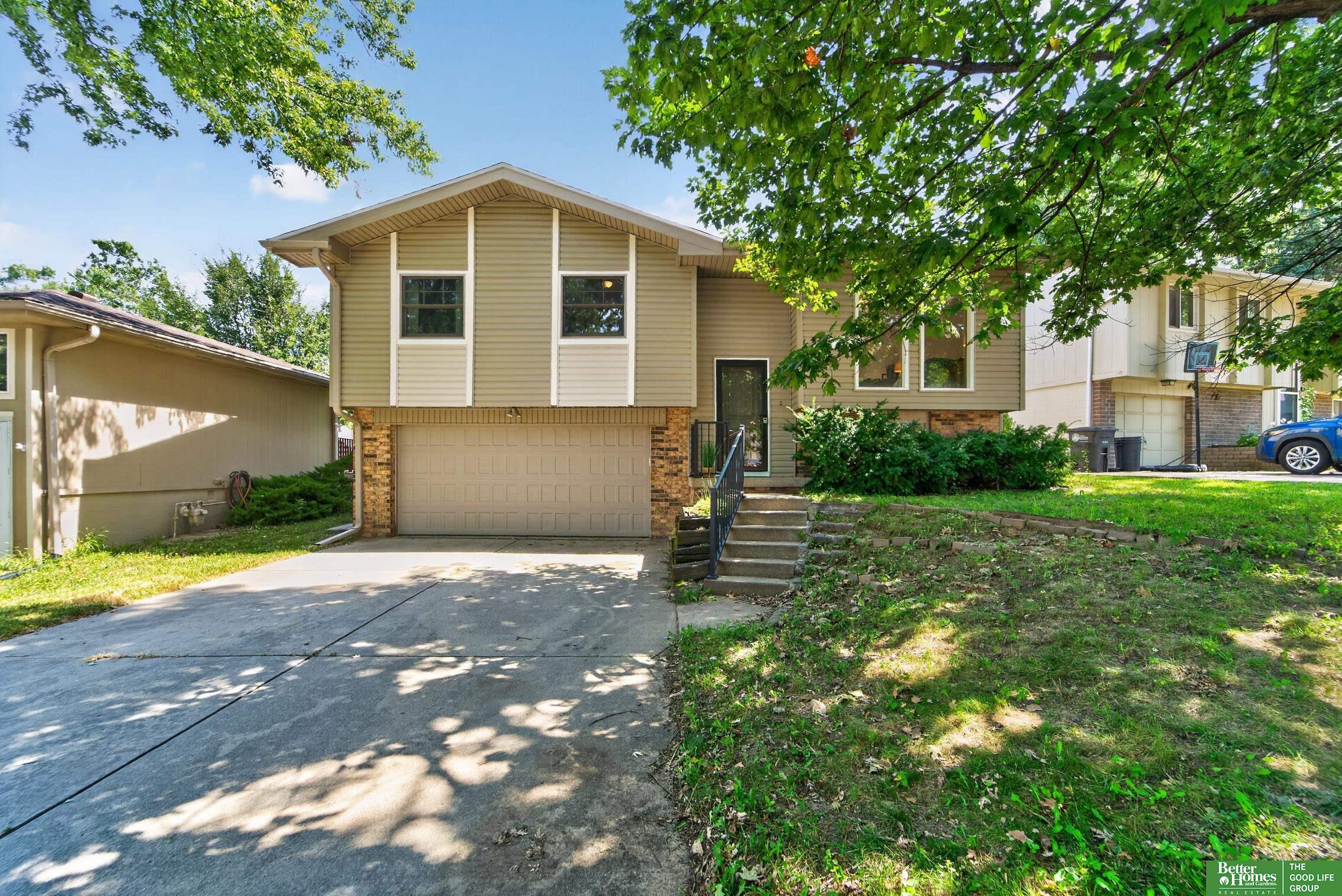4821 N 130 Circle