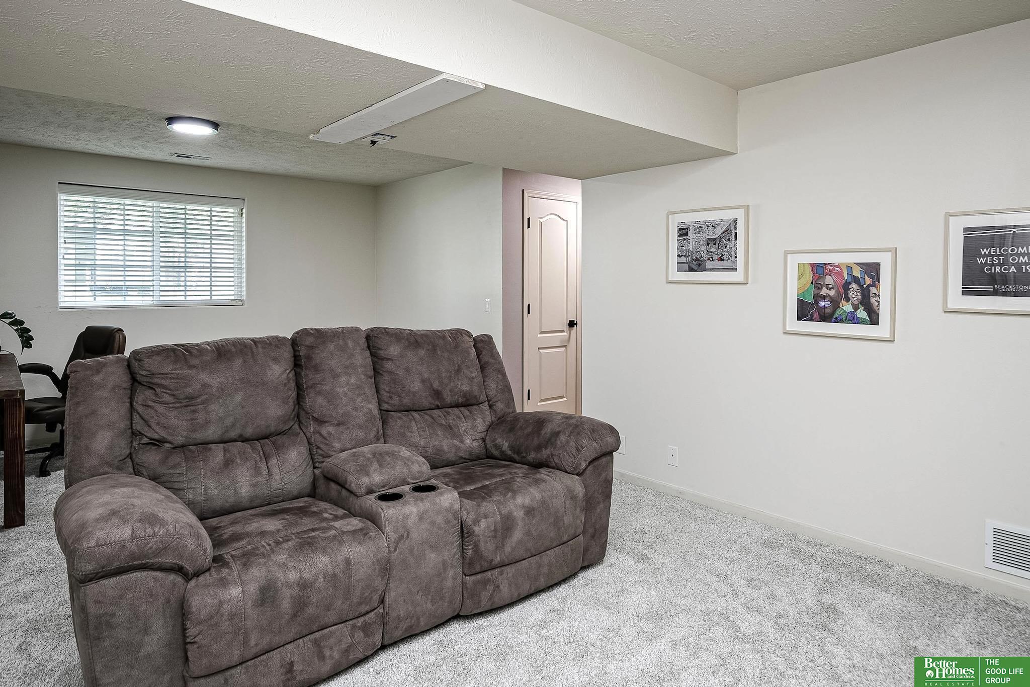 16083 Browne Street