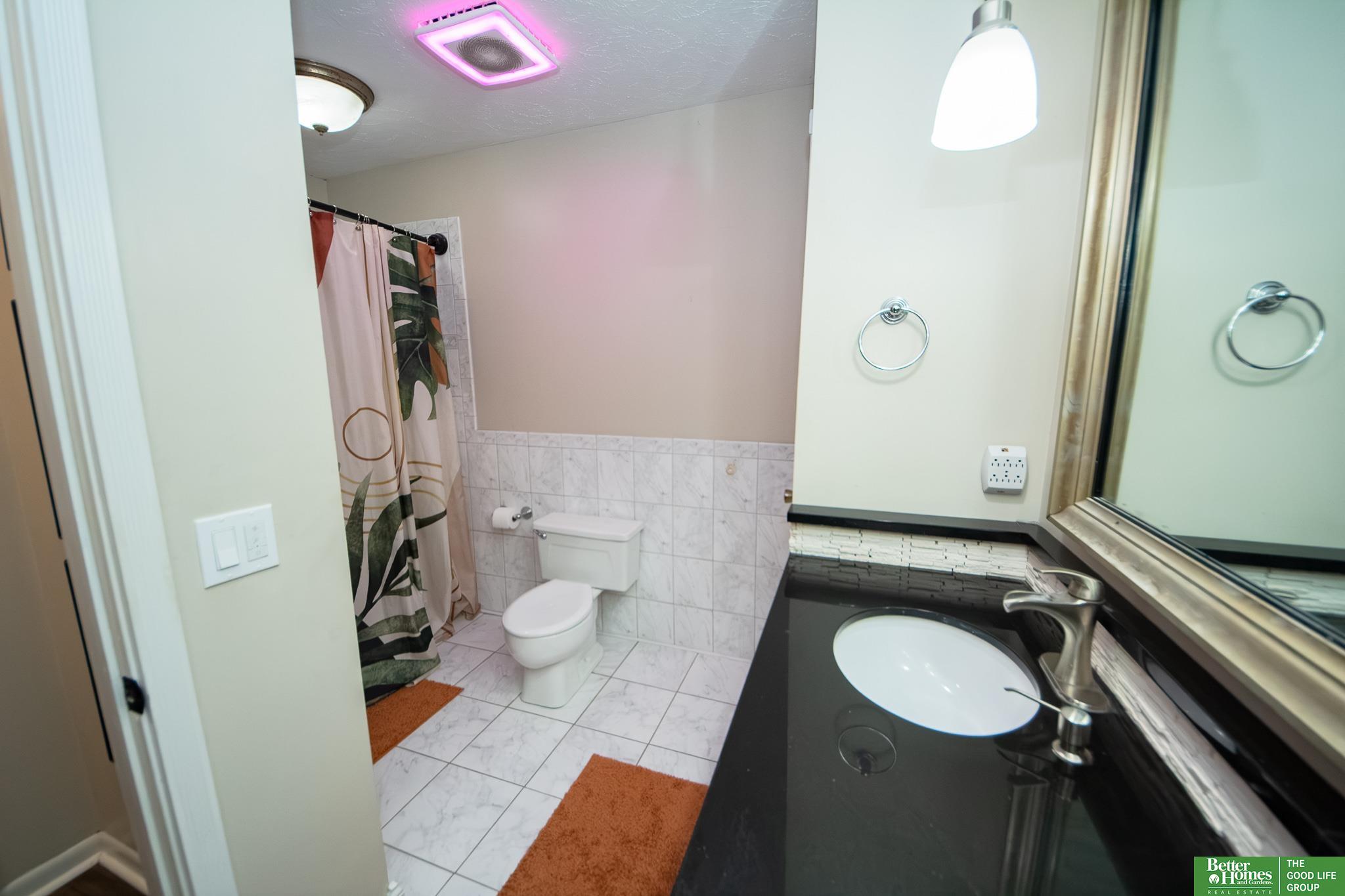 7171 N 79 Plaza