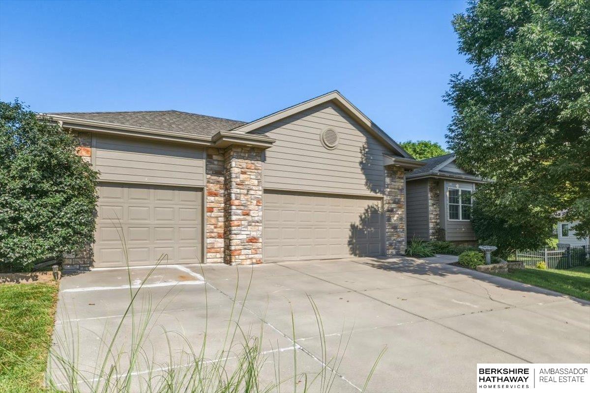 515 Monterey Circle