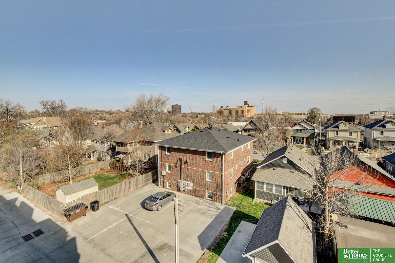 3111 Mayberry Plaza