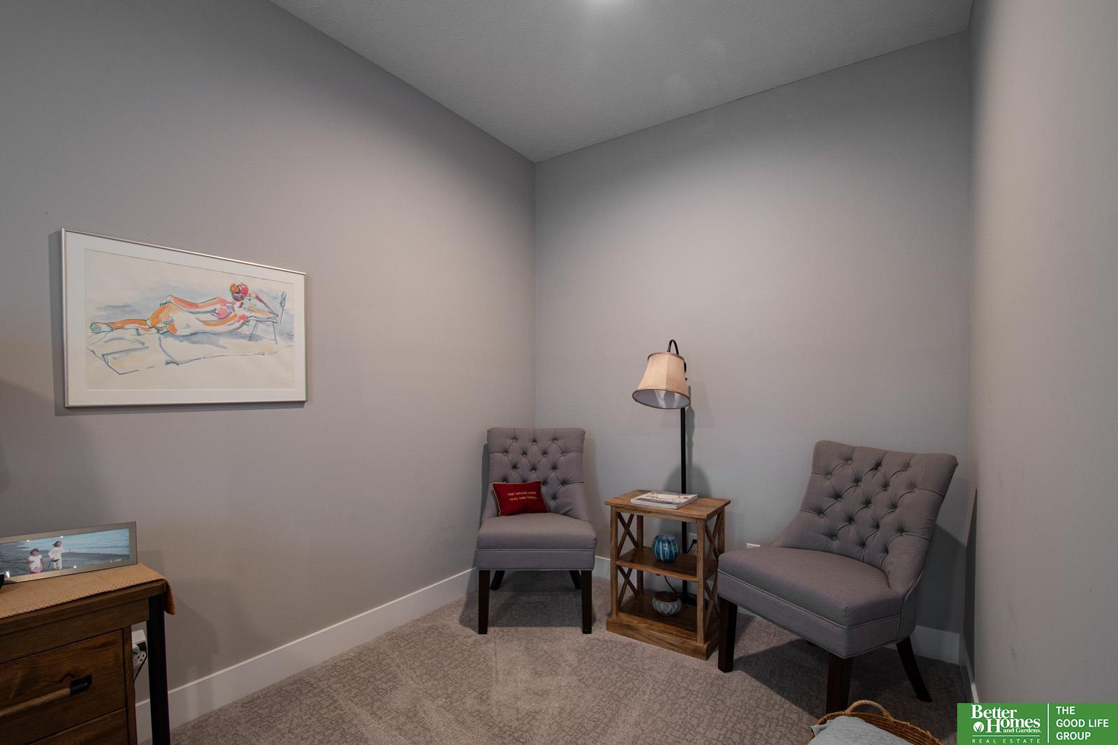 3111 Mayberry Plaza