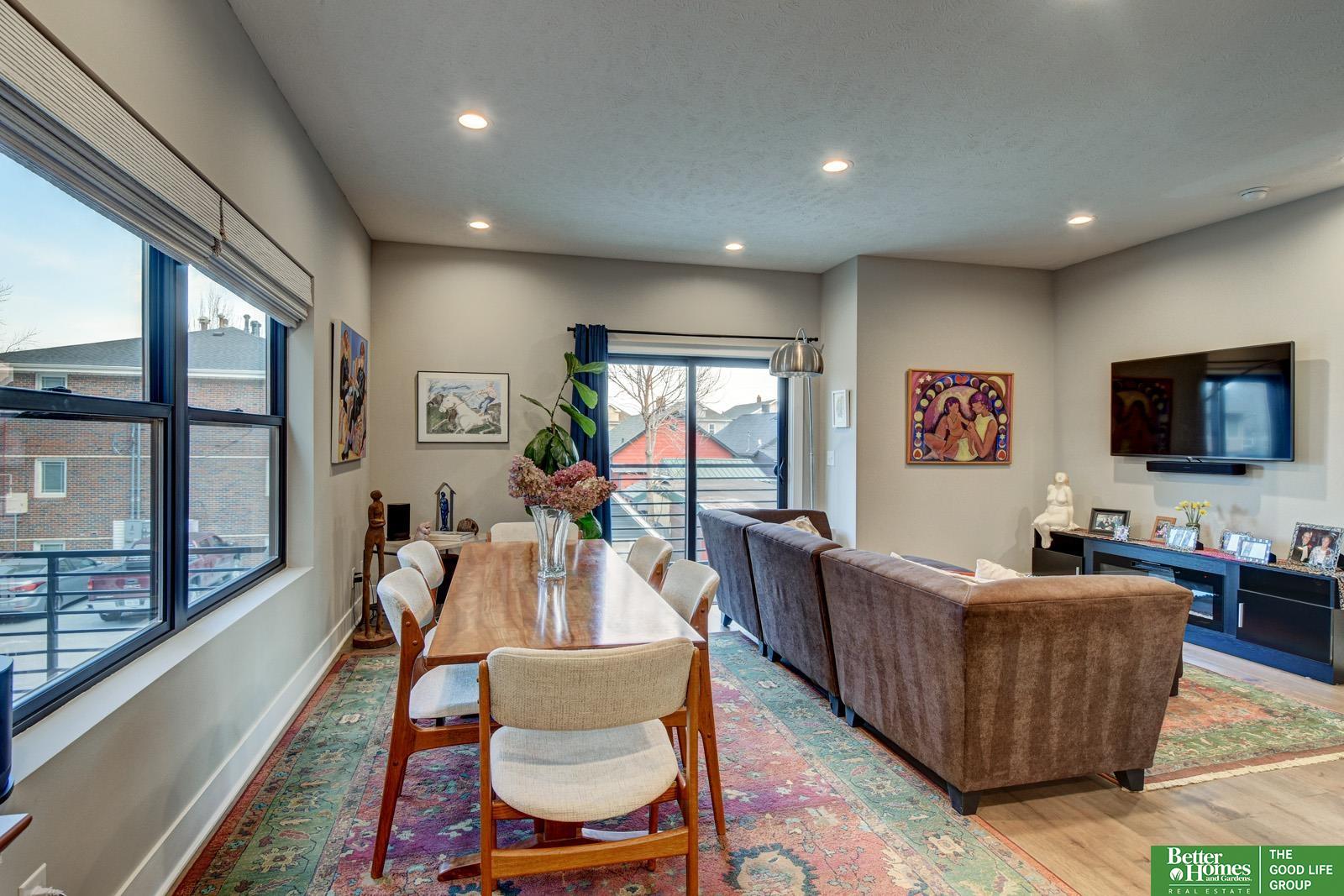 3111 Mayberry Plaza
