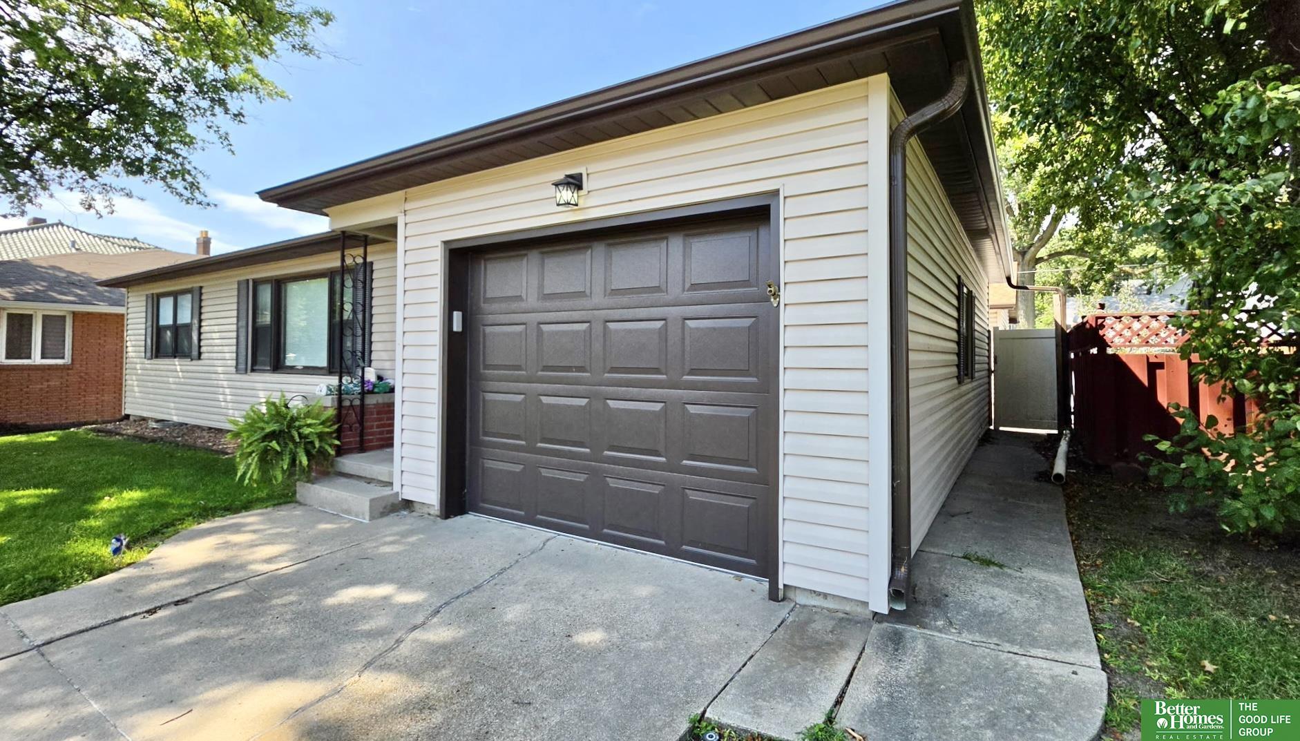 823 N Beaver Avenue