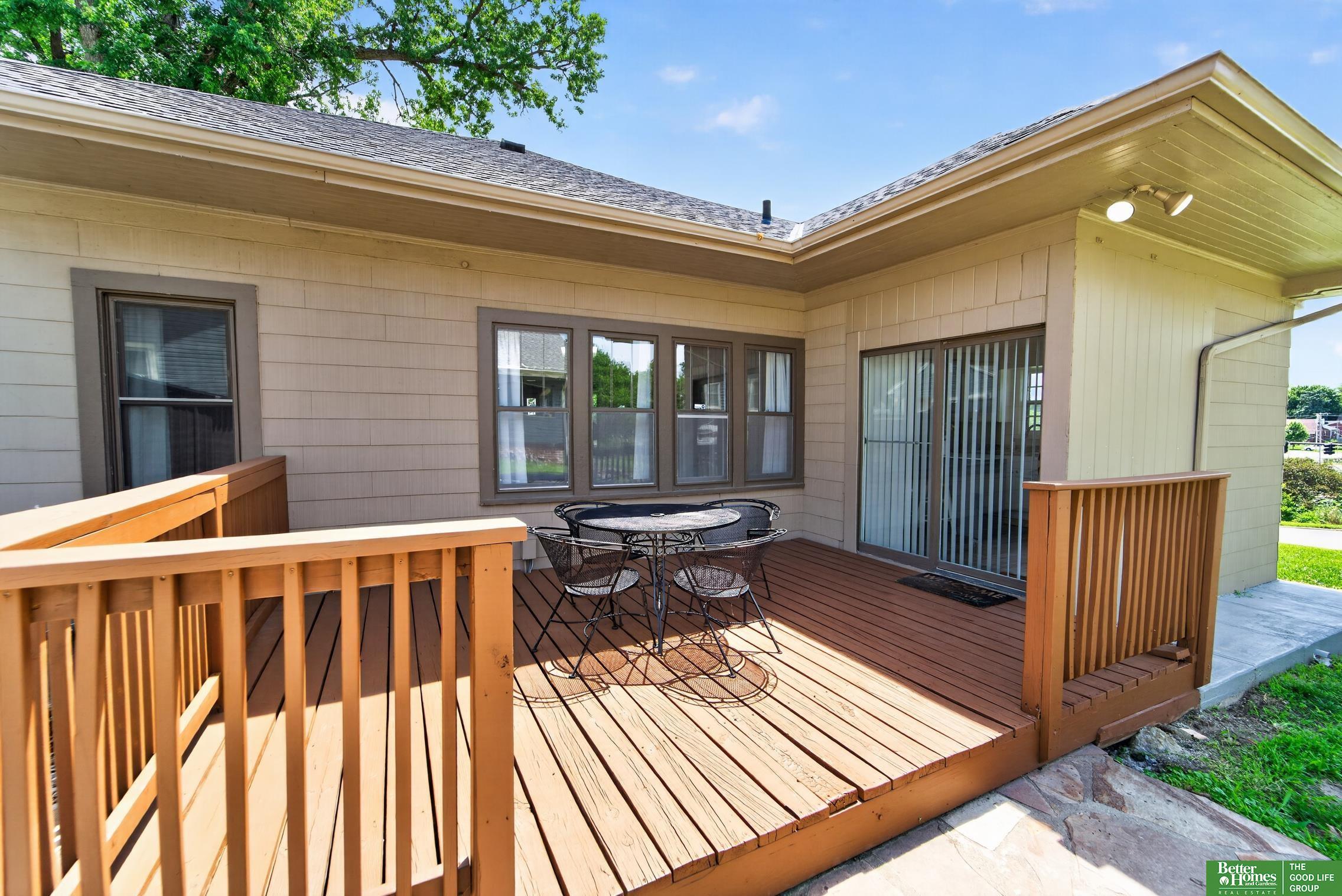 2370 Fontenelle Boulevard