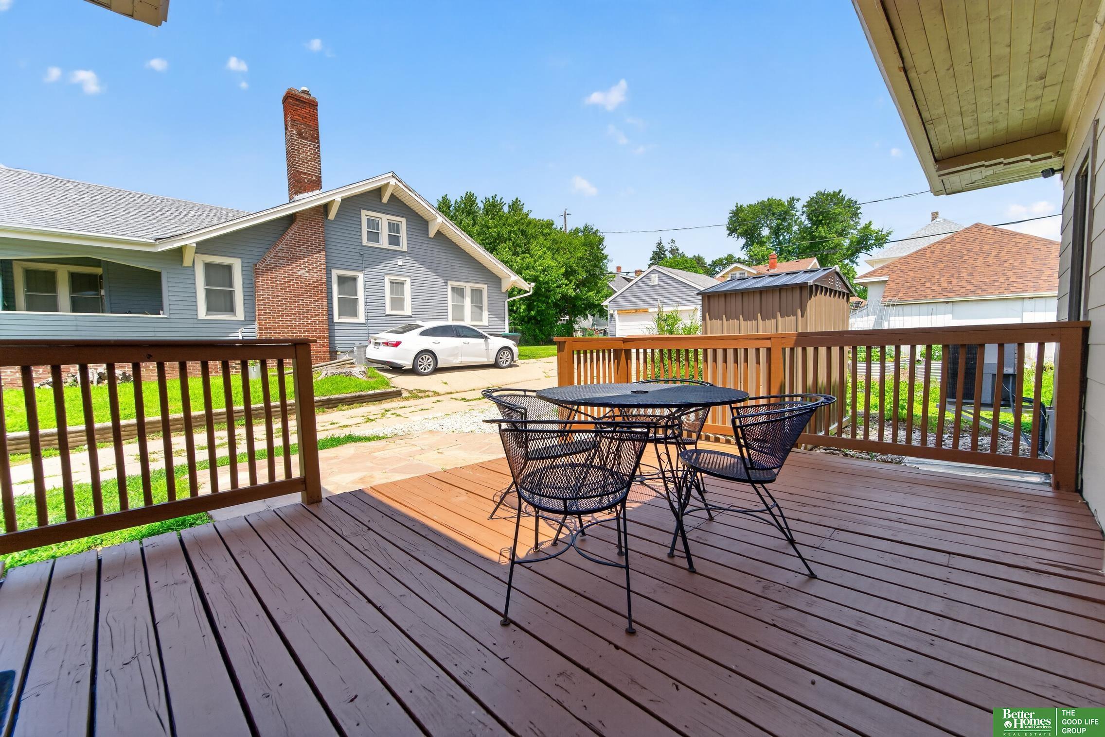 2370 Fontenelle Boulevard