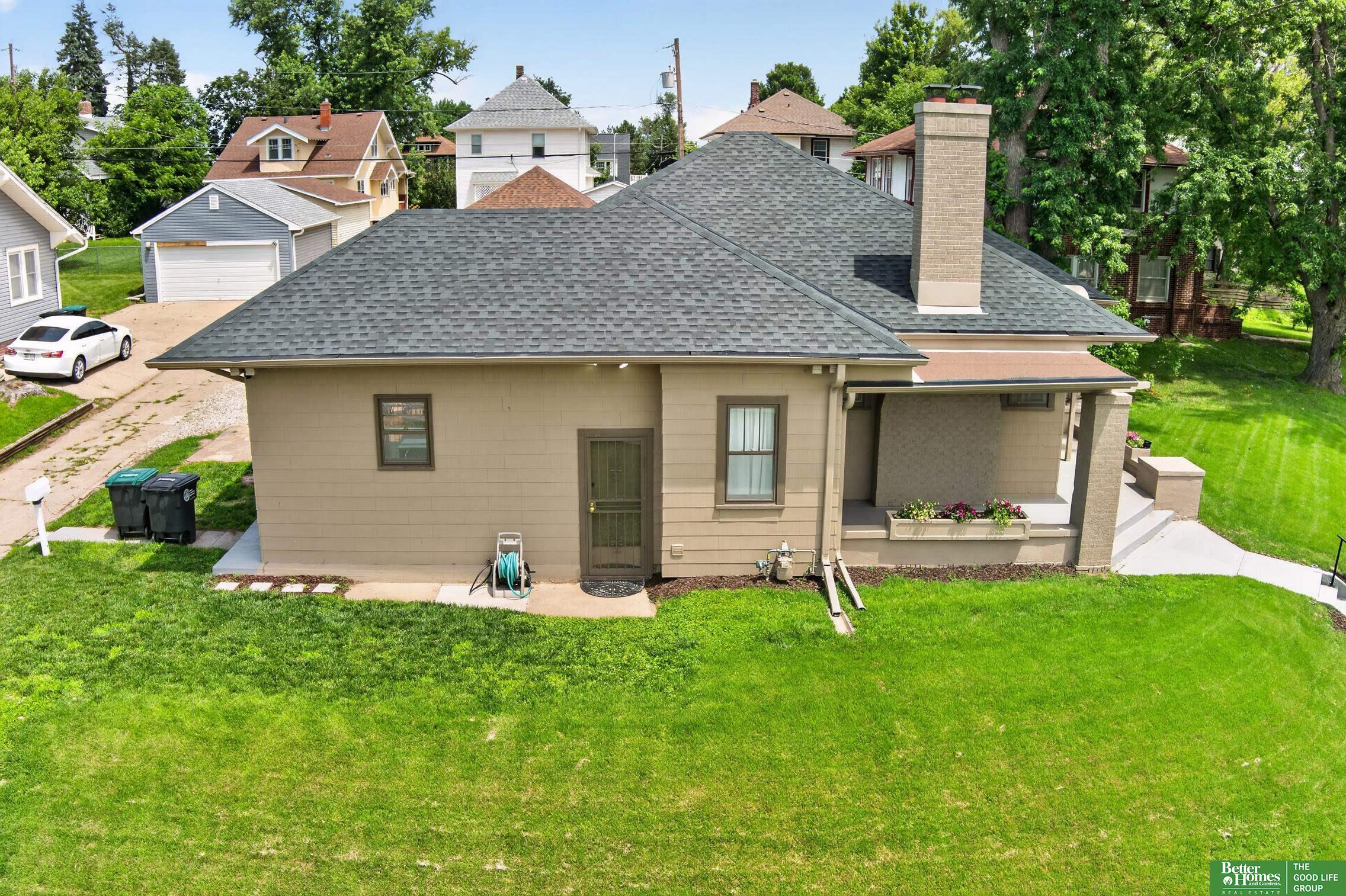 2370 Fontenelle Boulevard