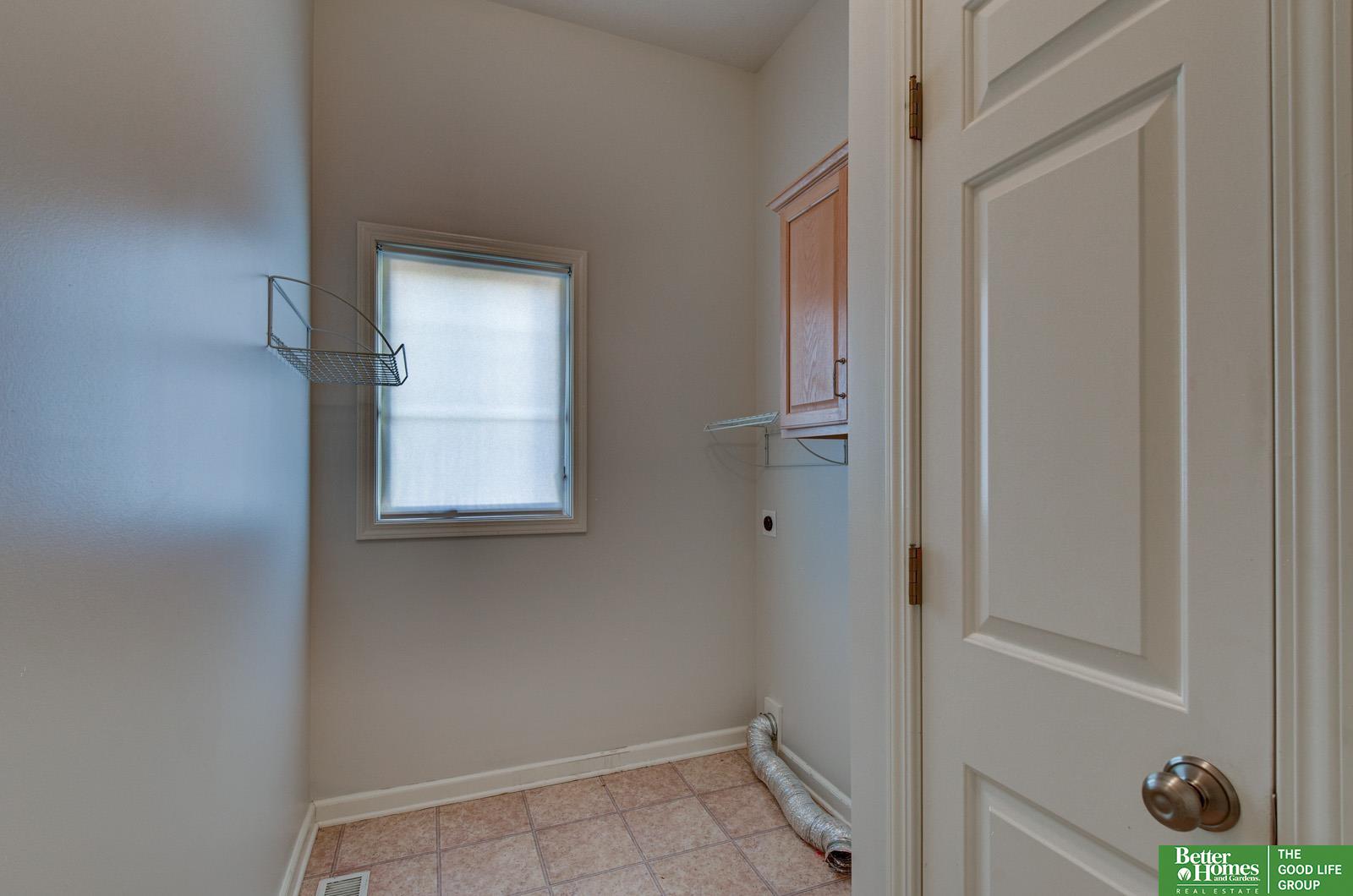 11426 Iowa Circle