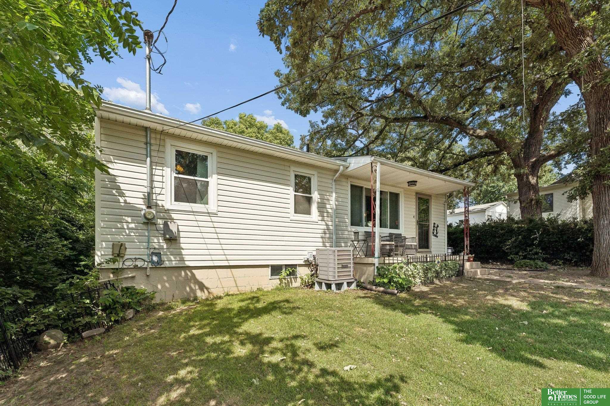 534 Iowa Street