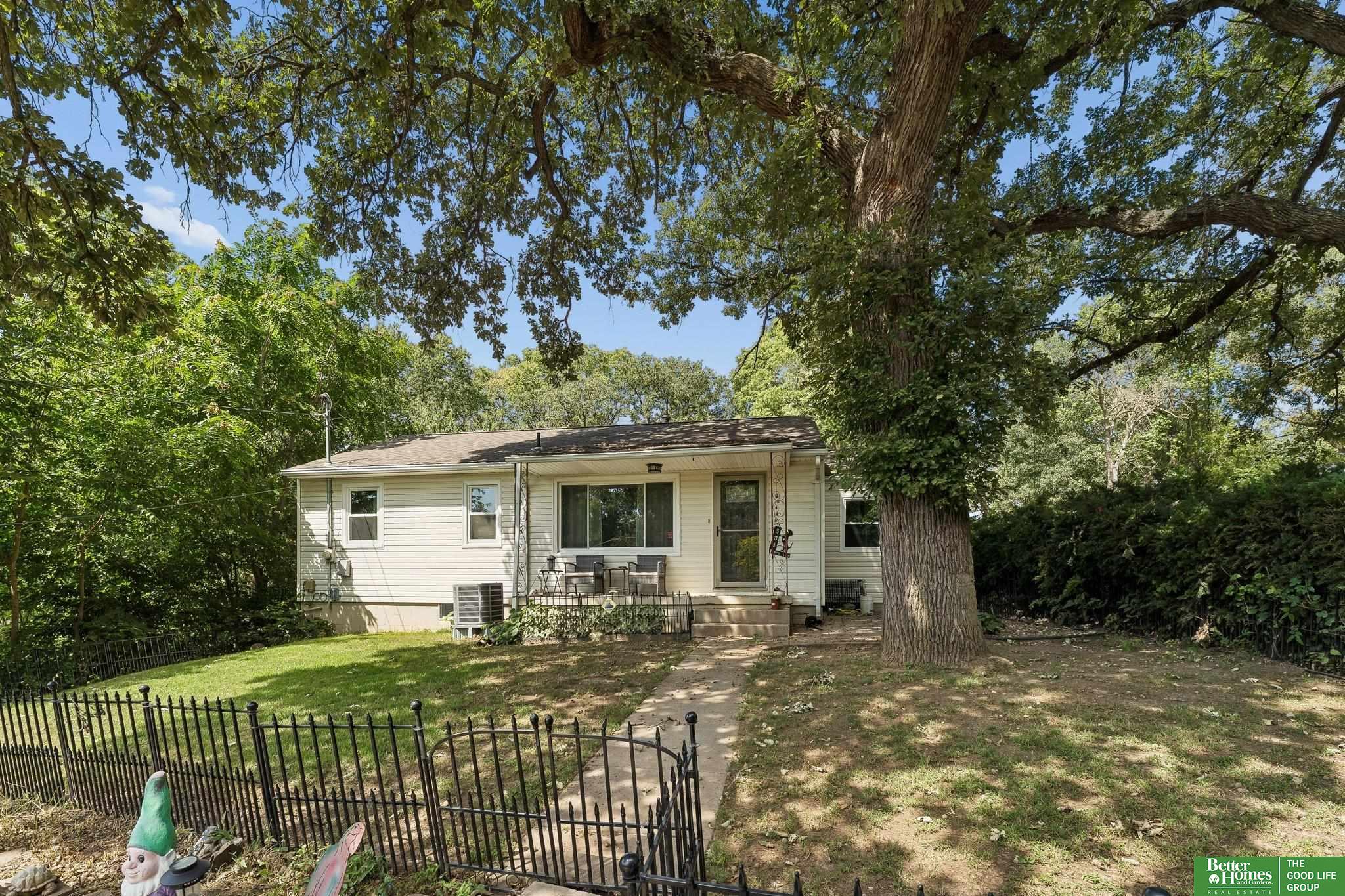 534 Iowa Street